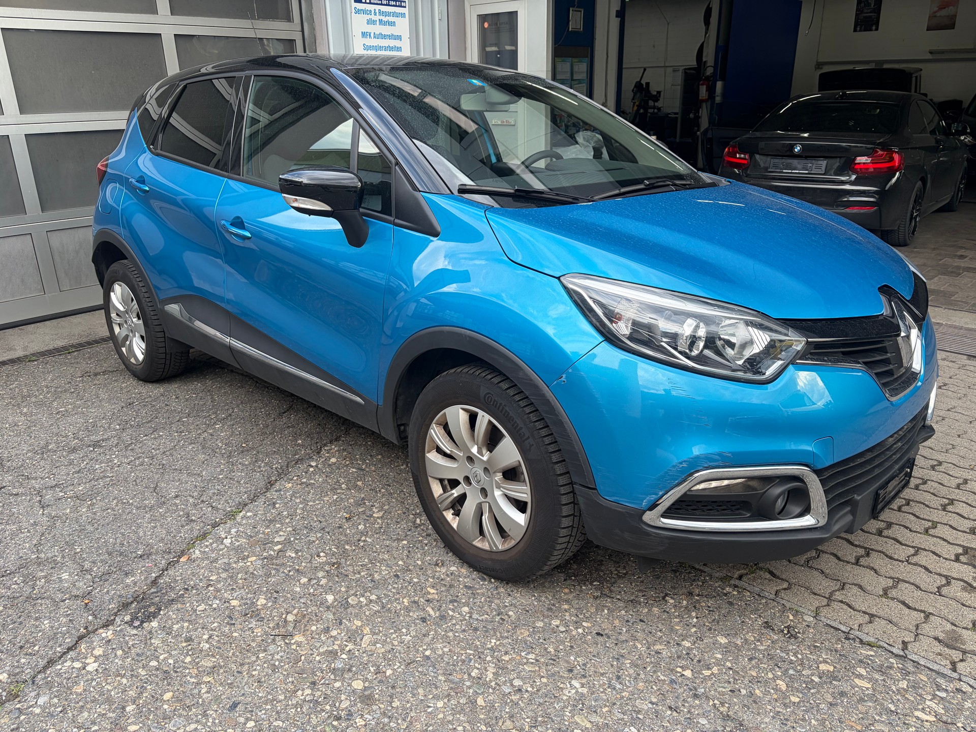 RENAULT Captur 1.2 T 16V Swiss Edition EDC-image-1