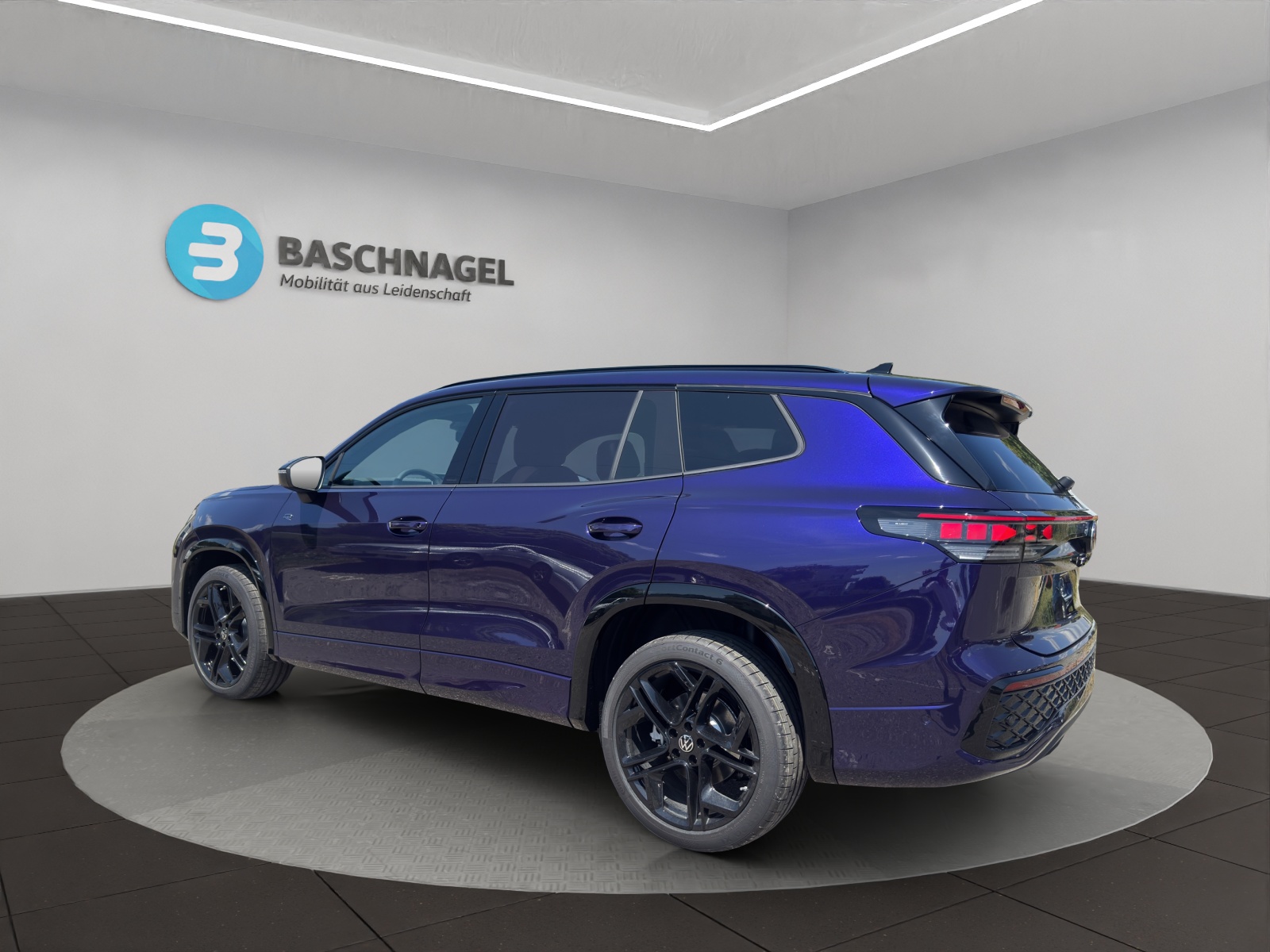 VW Tayron 2.0 TSI R-Line Plus DSG 4Motion-image-2