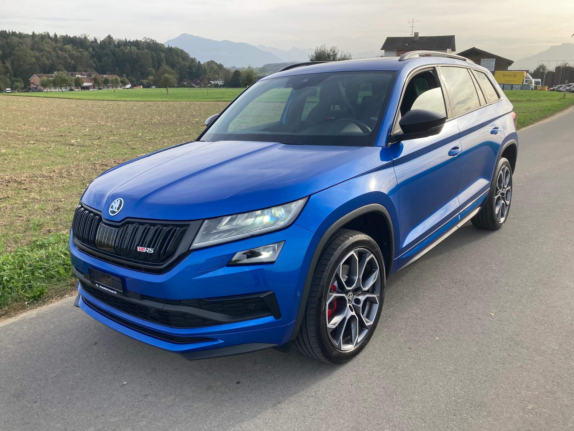 SKODA Kodiaq 2.0 Bi-TDI SCR RS 4x4 DSG 7 Sitzer mit Anhängerkupplung