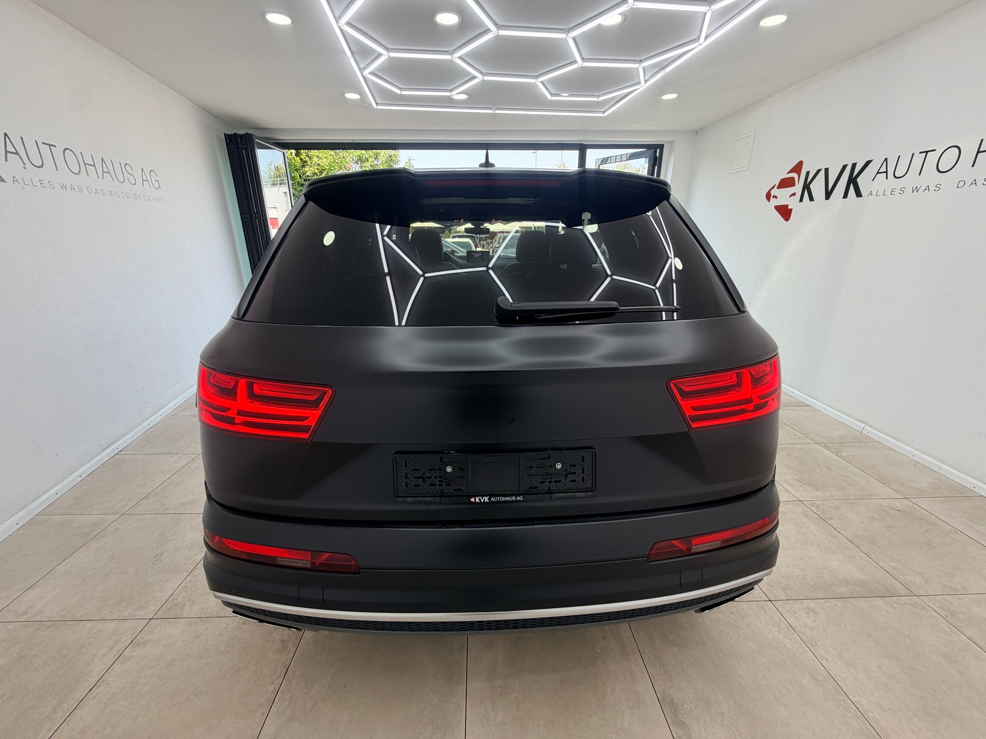 AUDI SQ7 4.0 TDI quattro tiptronic | 7 Plätze | Panorama | ABT-Felgen | Vollaustattung |-image-4