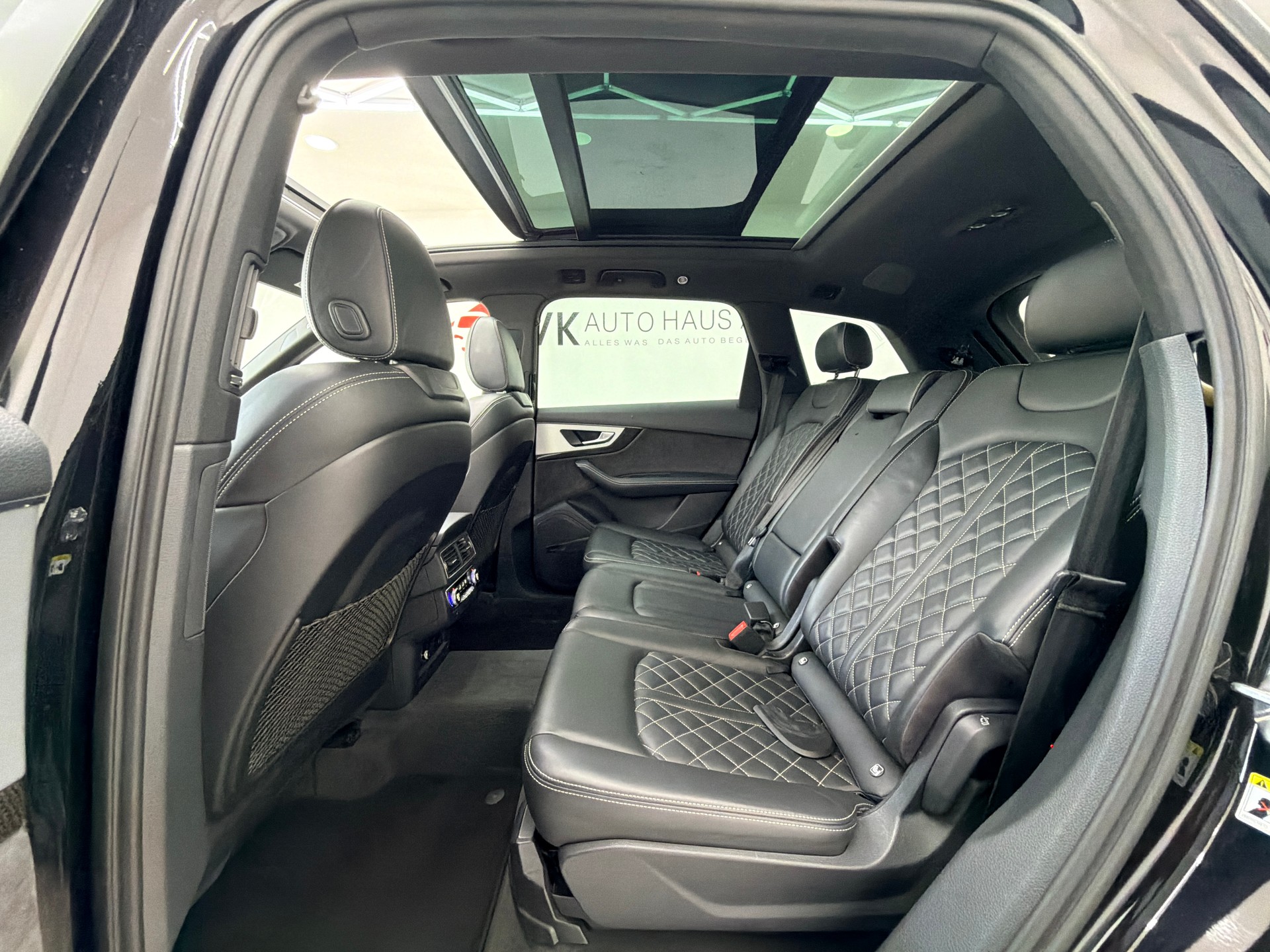 AUDI SQ7 4.0 TDI quattro tiptronic | 7 Plätze | Panorama | ABT-Felgen | Vollaustattung |-image-10