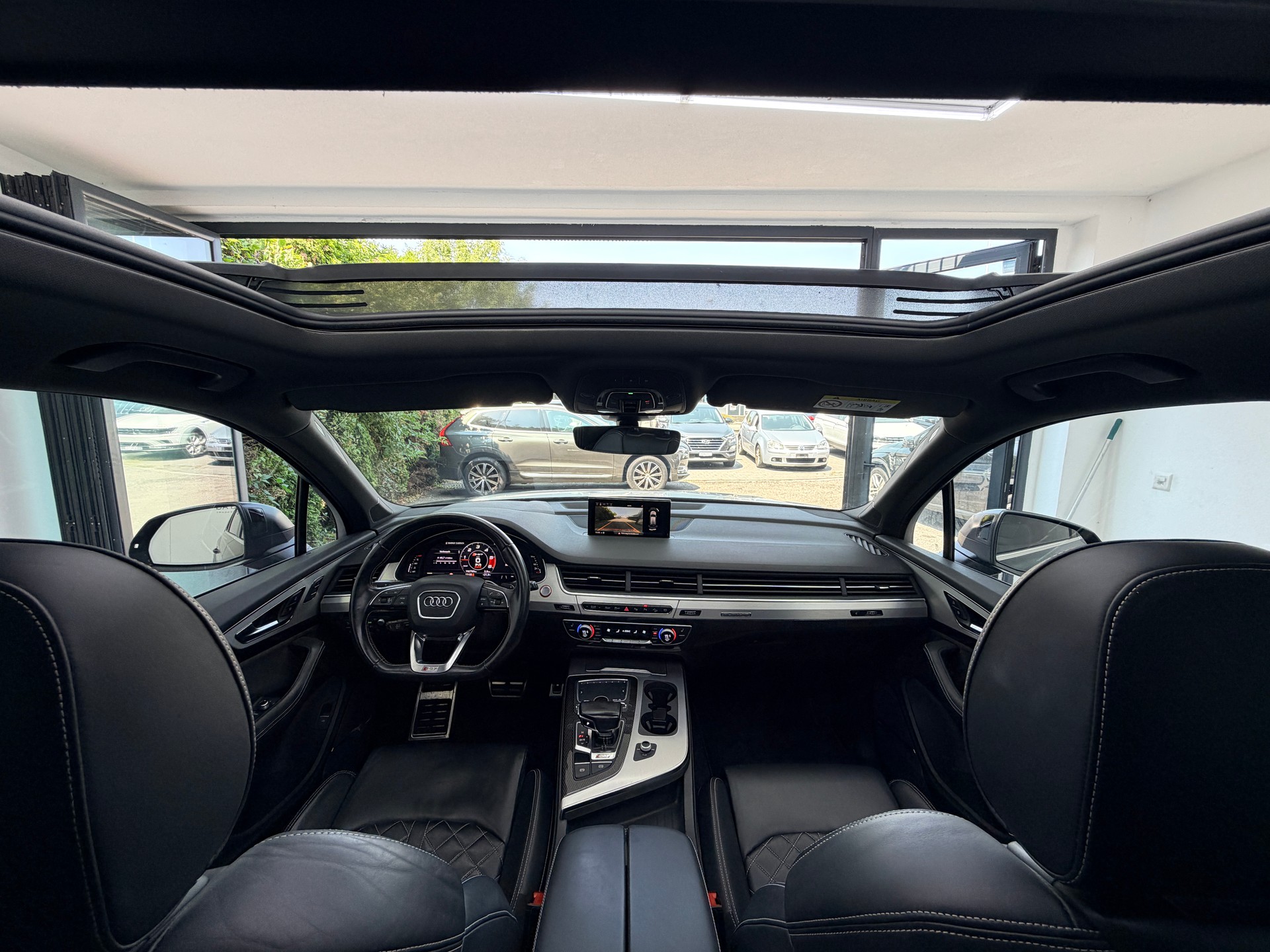 AUDI SQ7 4.0 TDI quattro tiptronic | 7 Plätze | Panorama | ABT-Felgen | Vollaustattung |-image-6
