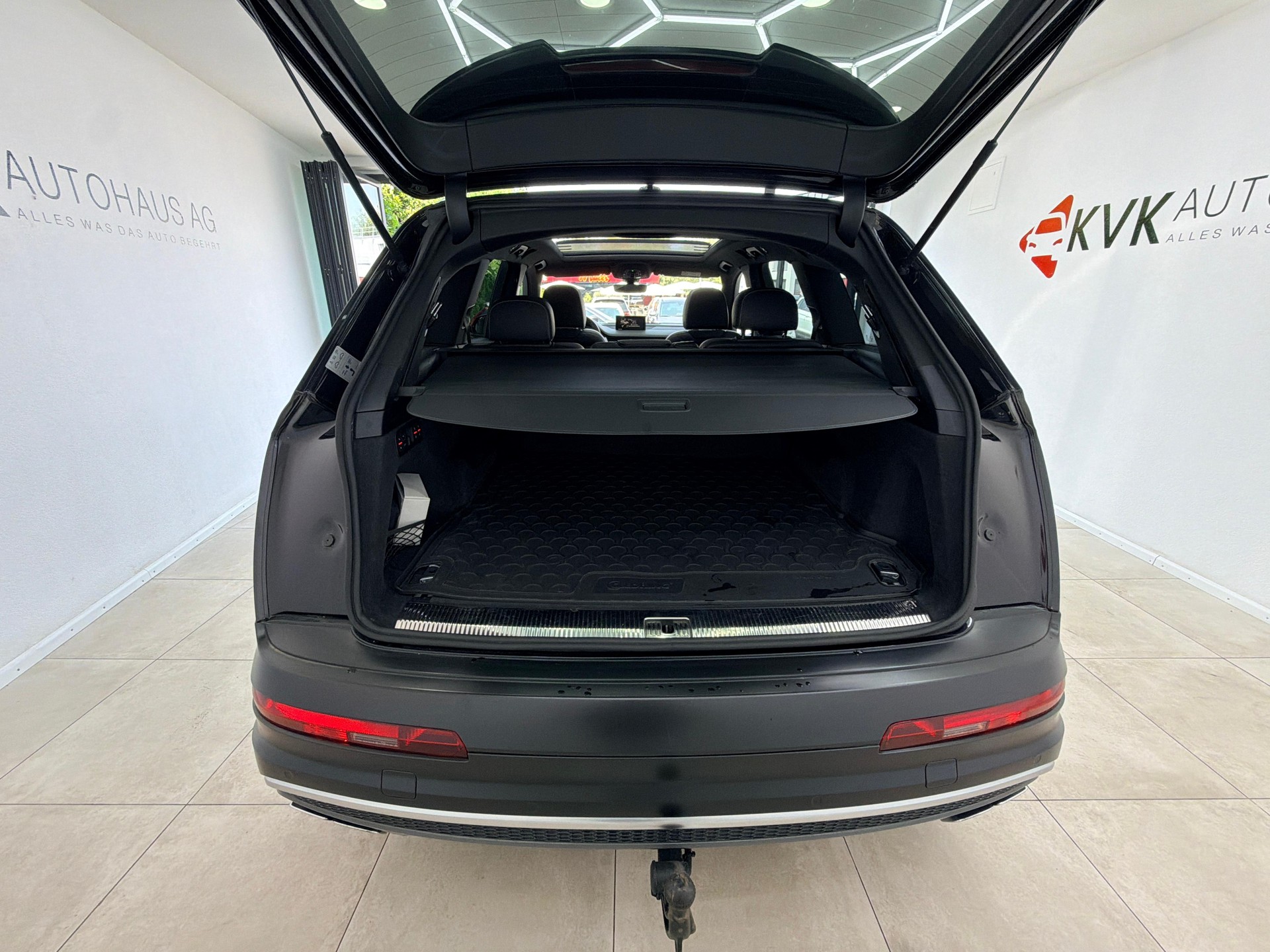 AUDI SQ7 4.0 TDI quattro tiptronic | 7 Plätze | Panorama | ABT-Felgen | Vollaustattung |-image-7