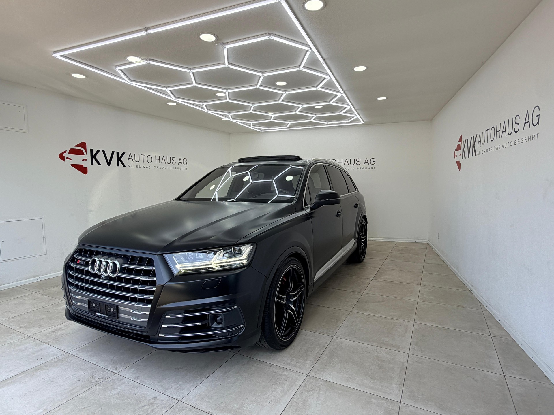 AUDI SQ7 4.0 TDI quattro tiptronic | 7 Plätze | Panorama | ABT-Felgen | Vollaustattung |
