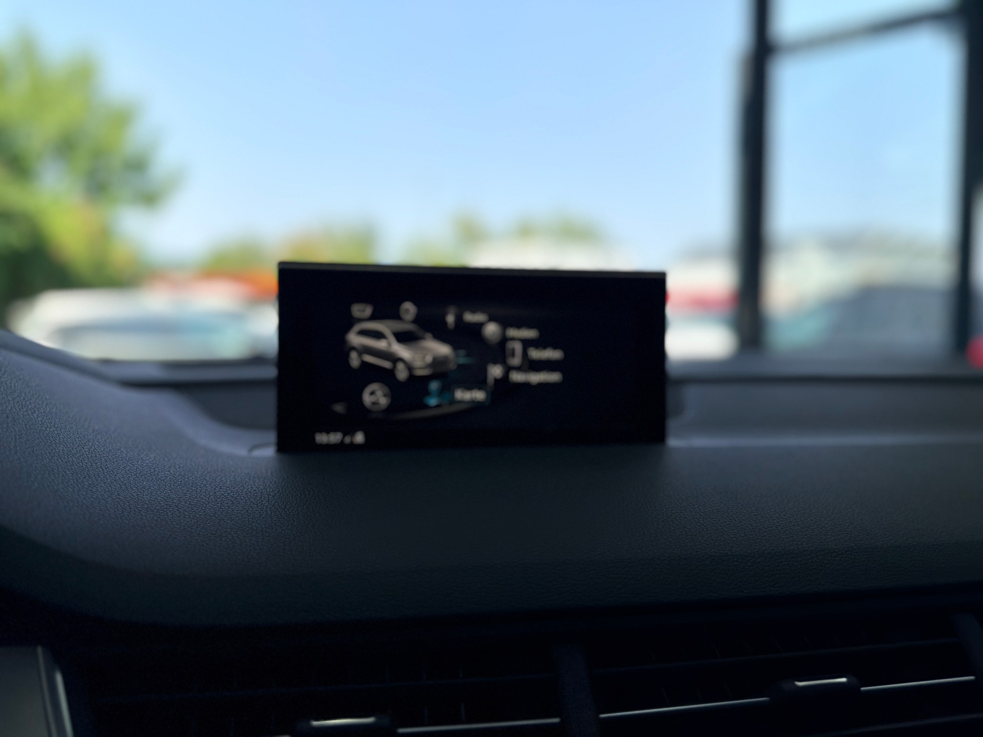 AUDI SQ7 4.0 TDI quattro tiptronic | 7 Plätze | Panorama | ABT-Felgen | Vollaustattung |-image-18