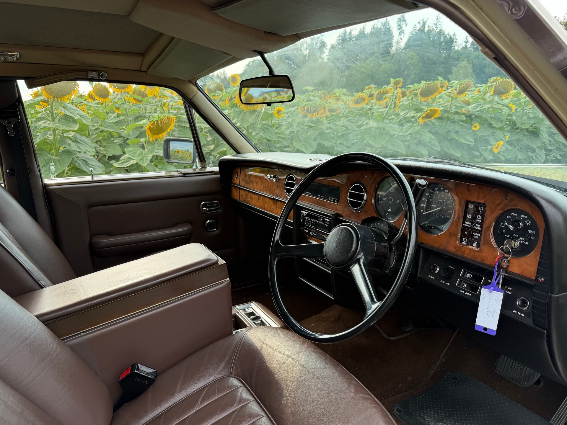 ROLLS-ROYCE Silver Spur LWB-image-1