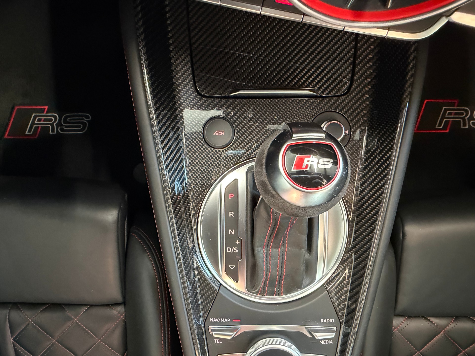 AUDI TT RS Coupé 2.5 TFSI quattro S-tronic-image-10