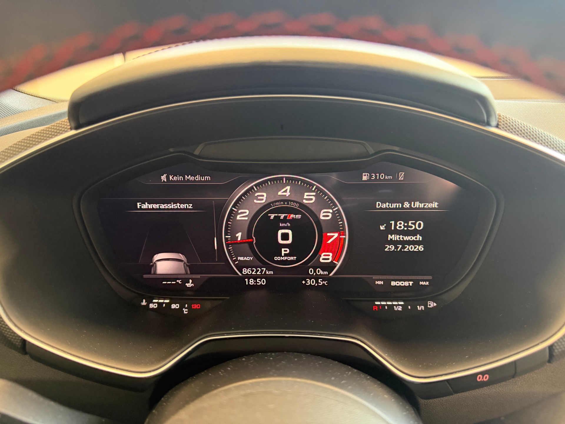 AUDI TT RS Coupé 2.5 TFSI quattro S-tronic-image-14
