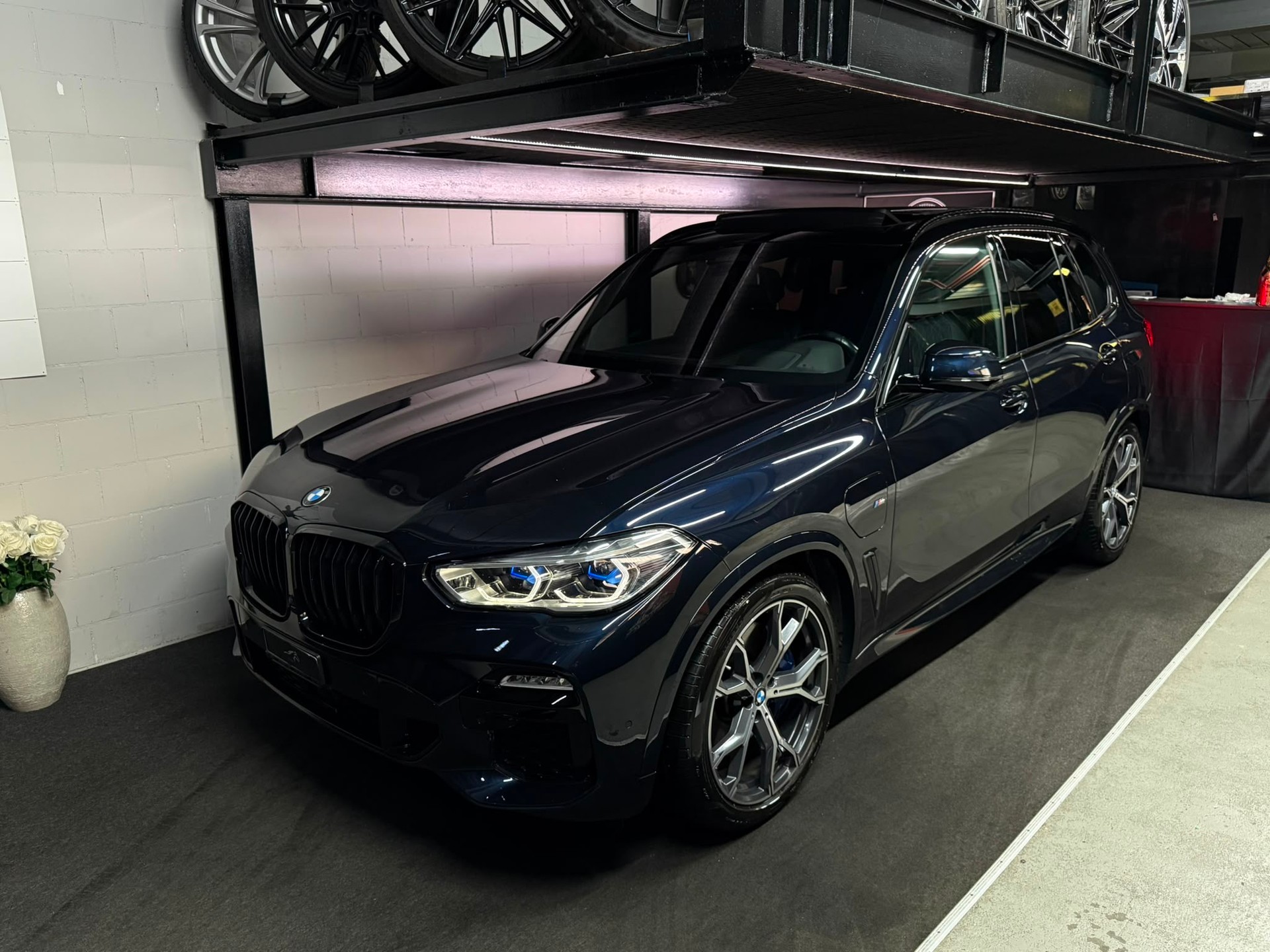 BMW X5 xDrive45e Steptronic M-SPORT / FULL OPTIONS / BOWERS-WILKINS DIAMOND | NIGHT VISION | LASER | MASSAGE | N.P148.670.--image-1
