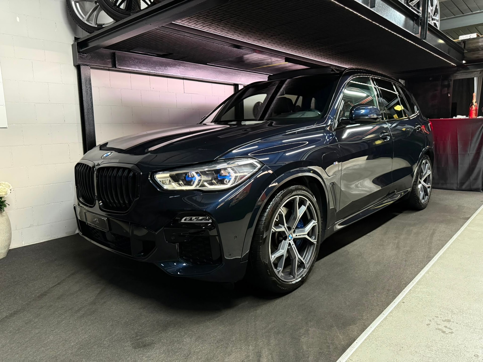 BMW X5 xDrive45e Steptronic M-SPORT / FULL OPTIONS / BOWERS-WILKINS DIAMOND | NIGHT VISION | LASER | MASSAGE | N.P148.670.--image-0