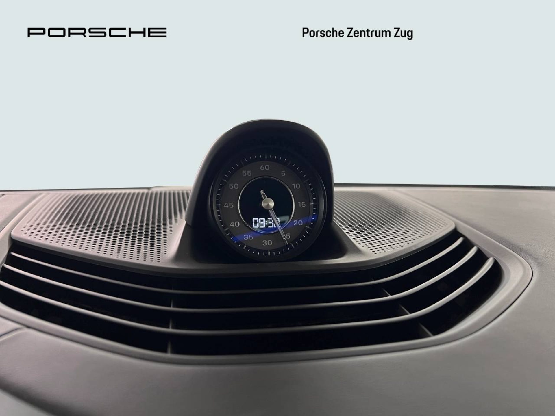 PORSCHE Taycan GTS-image-27