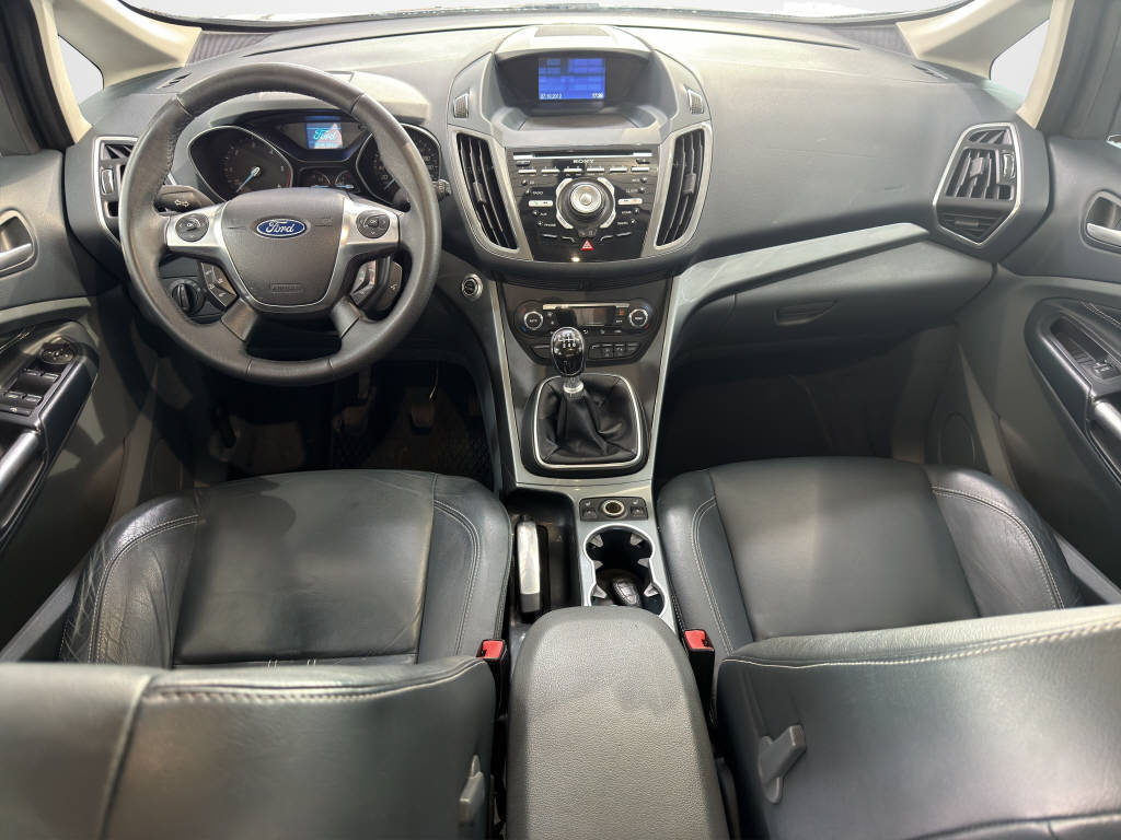 FORD Grand C-Max 2.0 TDCi 140 Titanium-image-11