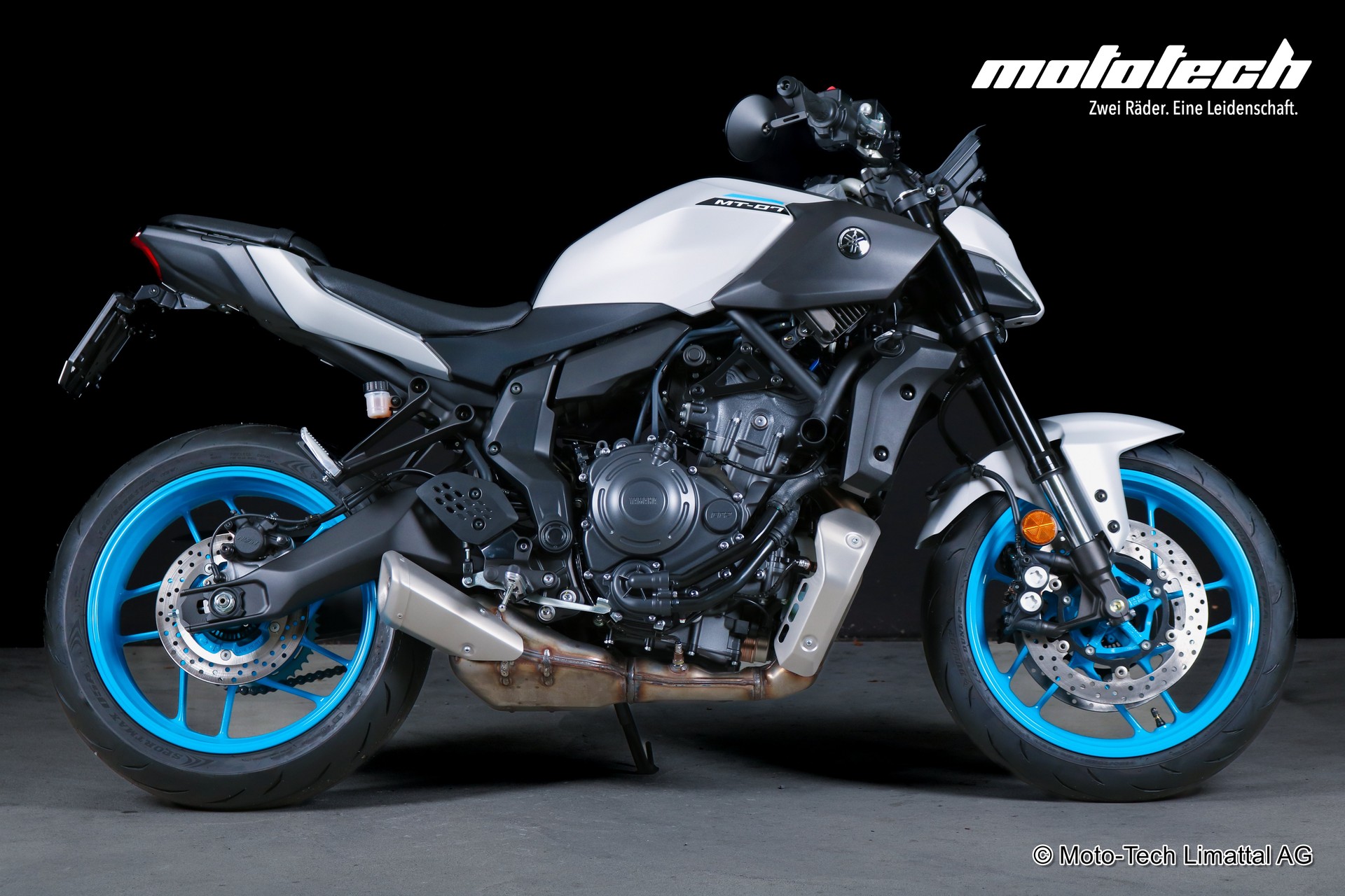 YAMAHA MT-07-showroom-element-1