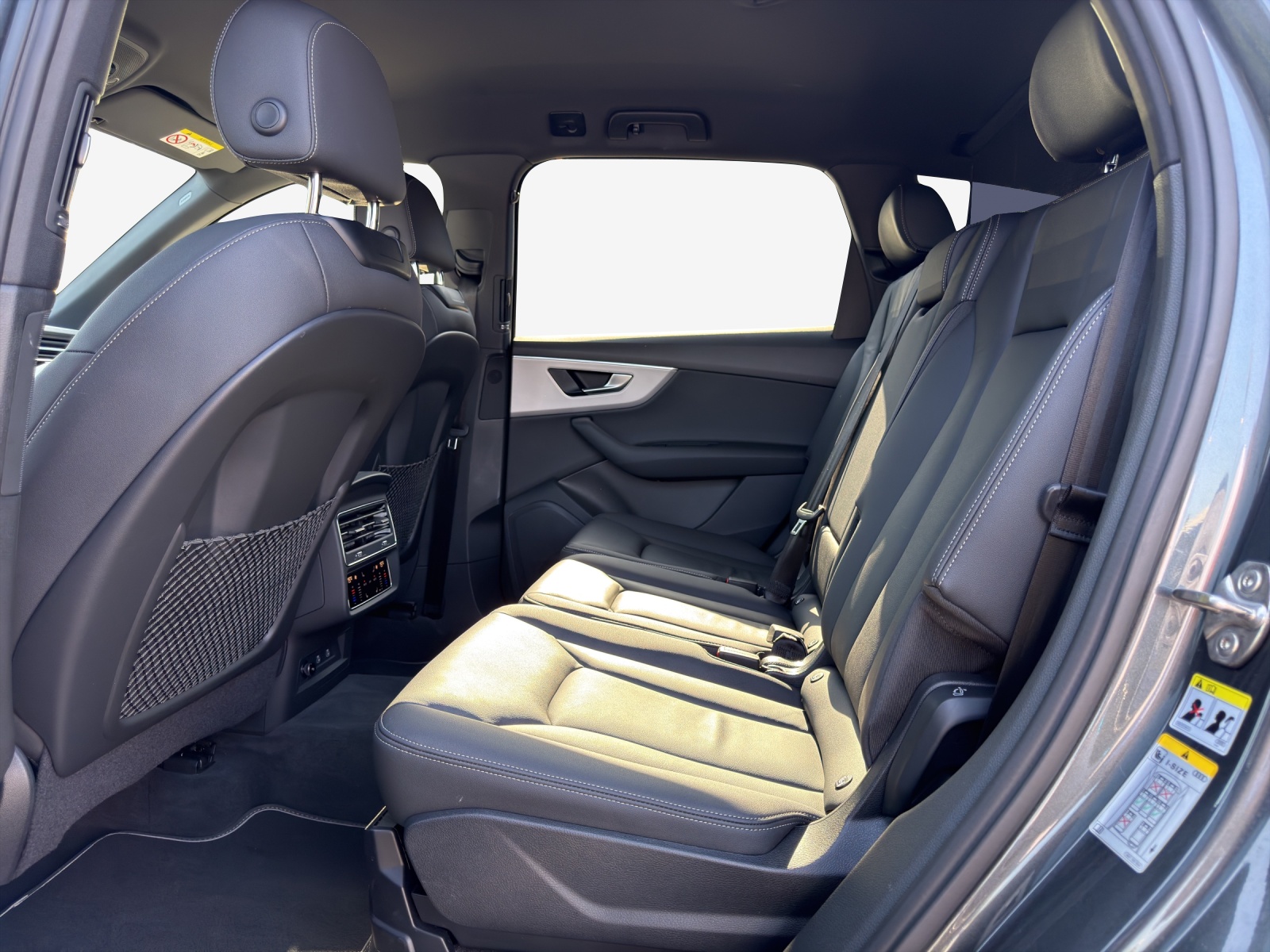 AUDI Q7 55 TFSI S line quattro tiptronic-image-11