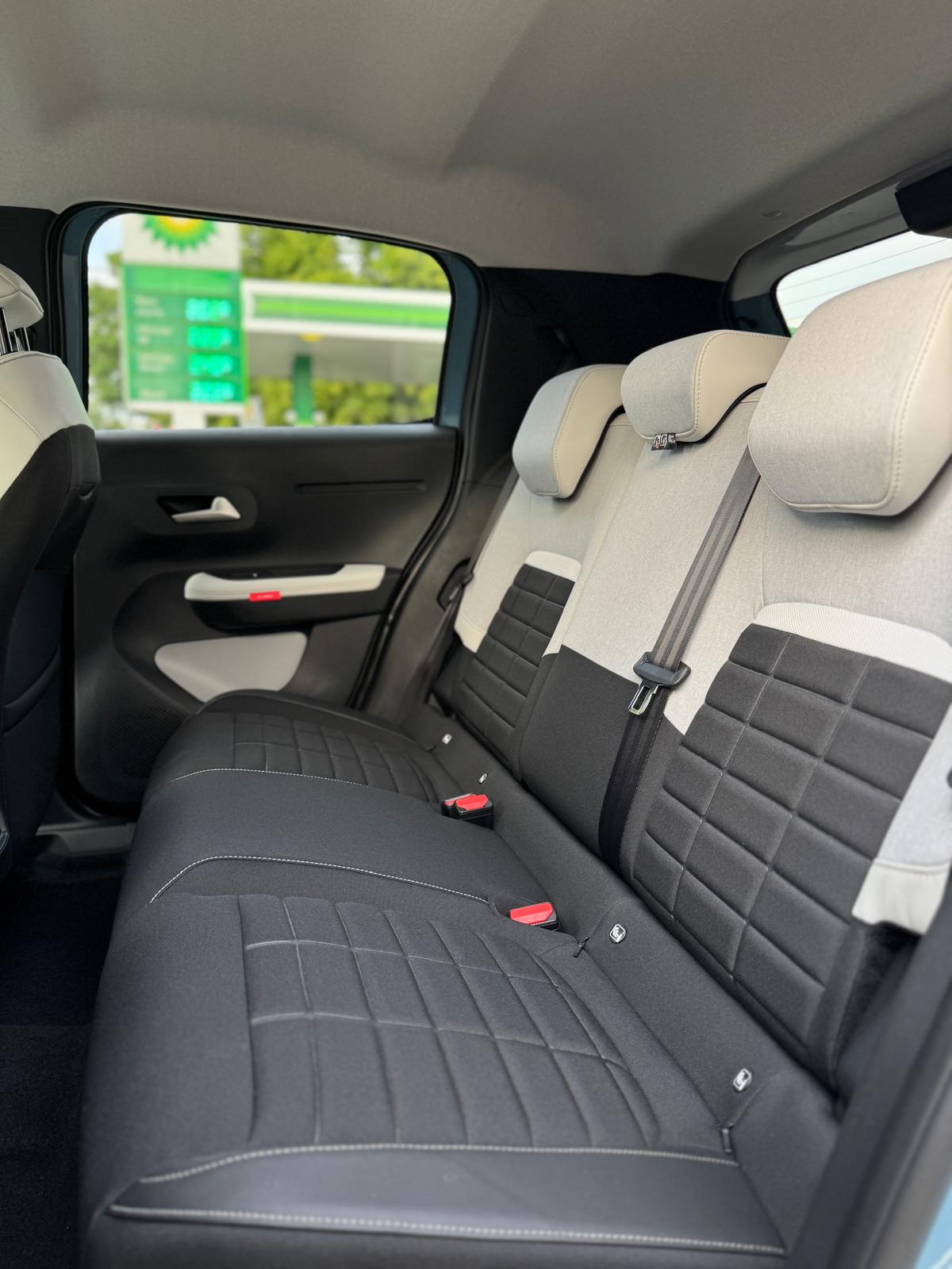 CITROEN e-C3 44kWh Max-image-13