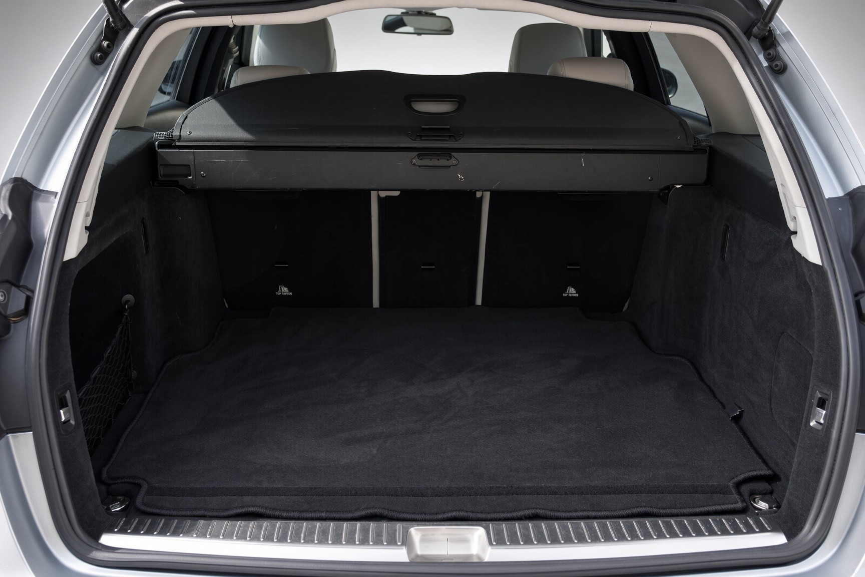 MERCEDES-BENZ C 200 Avantgarde 7G-Tronic-image-15