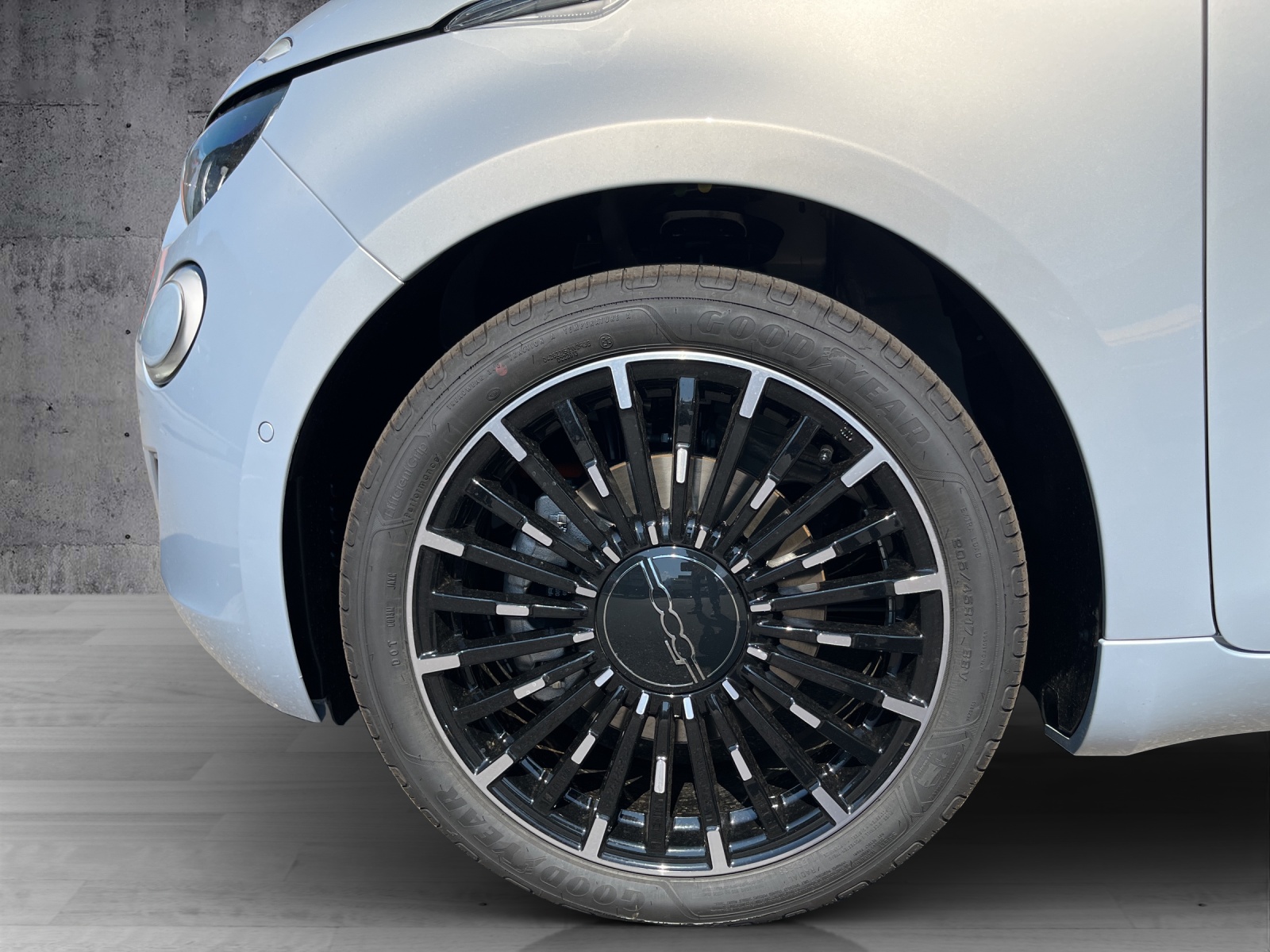FIAT 500La Prima-image-16