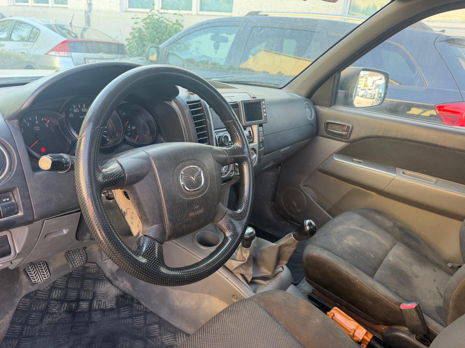 MAZDA BT-50 2.5 CD Tornado 4x4-image-9
