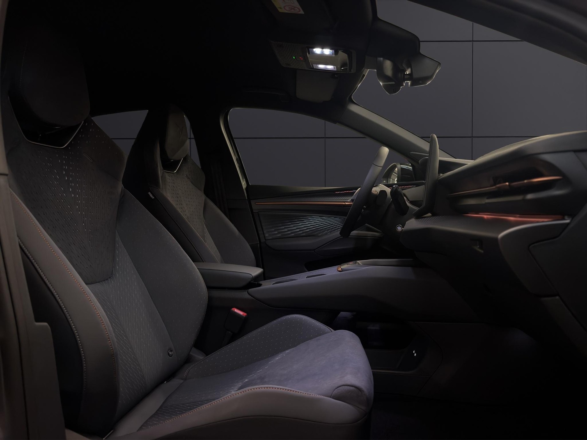 CUPRA 52 kWh Dynamic Plus-image-9