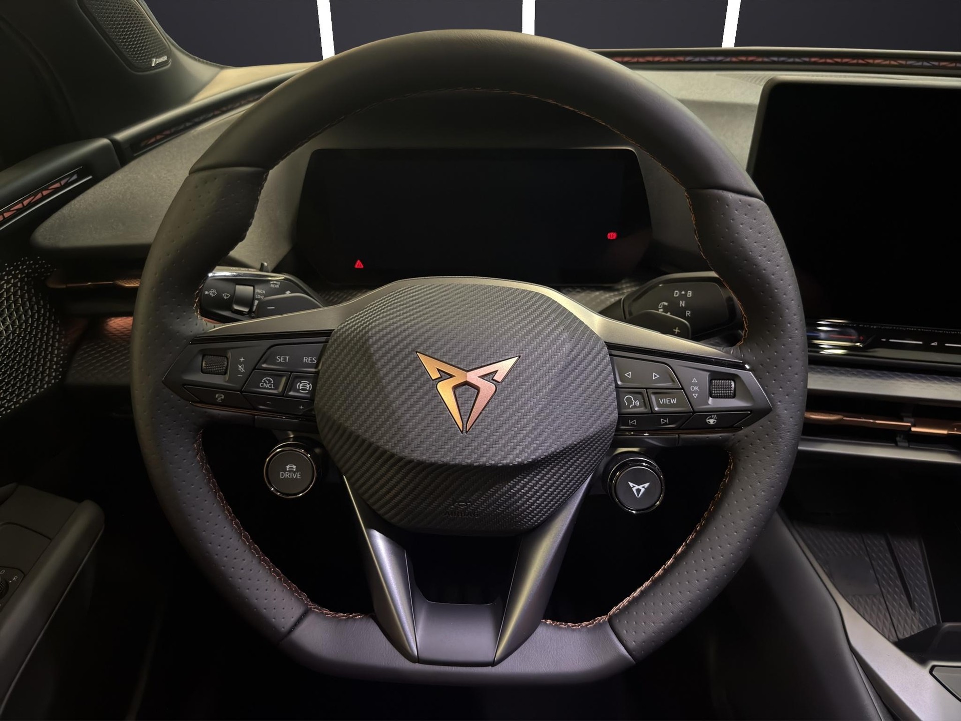 CUPRA 52 kWh Dynamic Plus-image-11