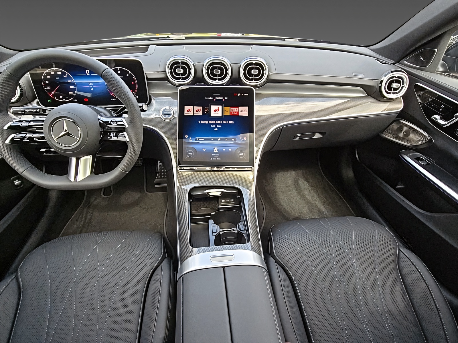 MERCEDES-BENZ C 220 d 4Matic T-Modell Swiss Star-image-8