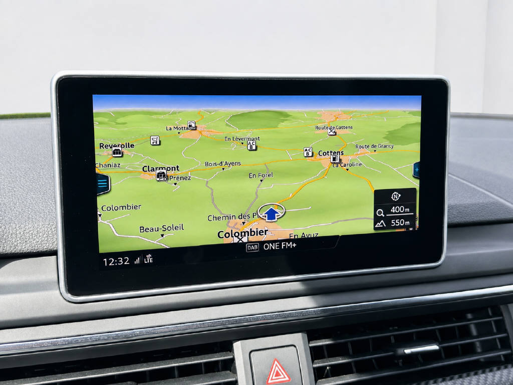 AUDI RS4 Avant 2.9 V6 TFSI quattro T-Tronic-image-10