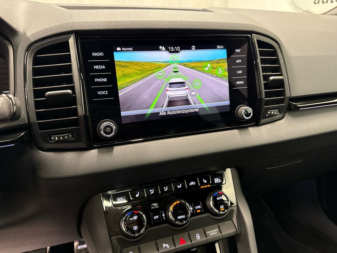 SKODA Karoq 2.0 TSI SportLine 4x4 DSG-image-7