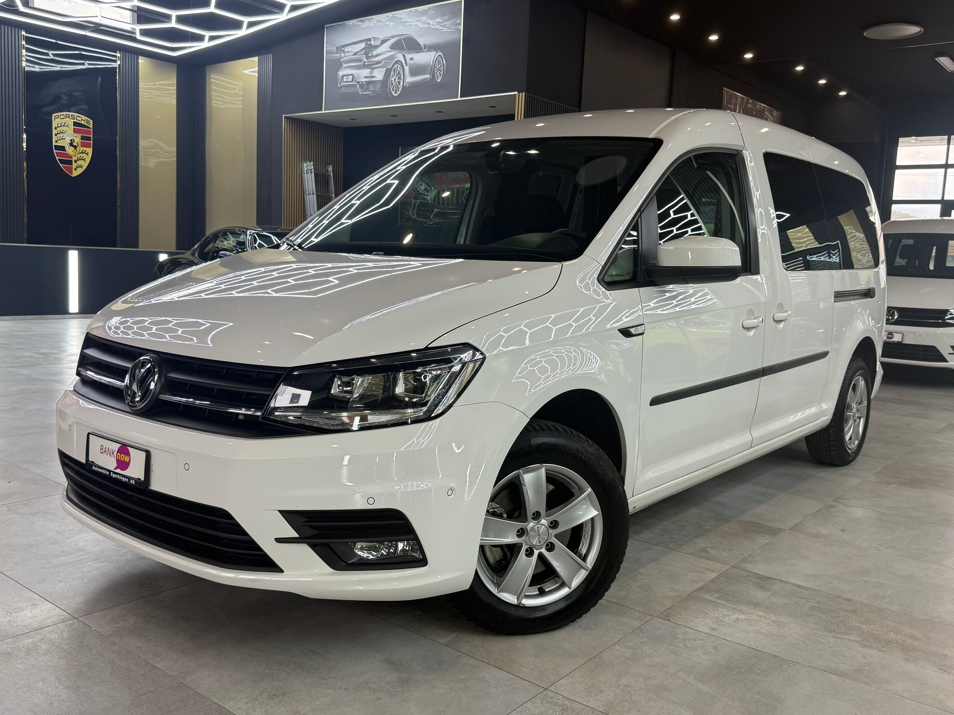 VW Caddy Maxi 2.0TDI BlueMotion Technology DSG-image-0