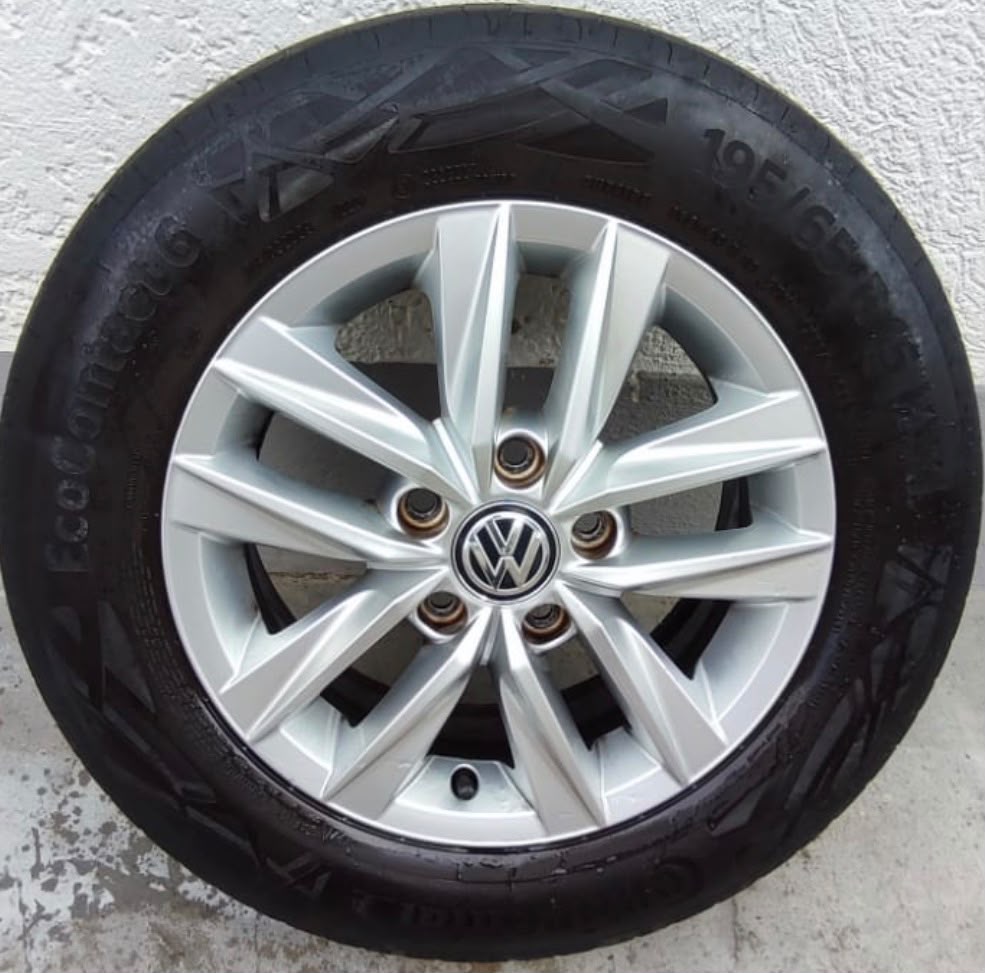 VW Caddy Maxi 2.0TDI BlueMotion Technology DSG-image-17