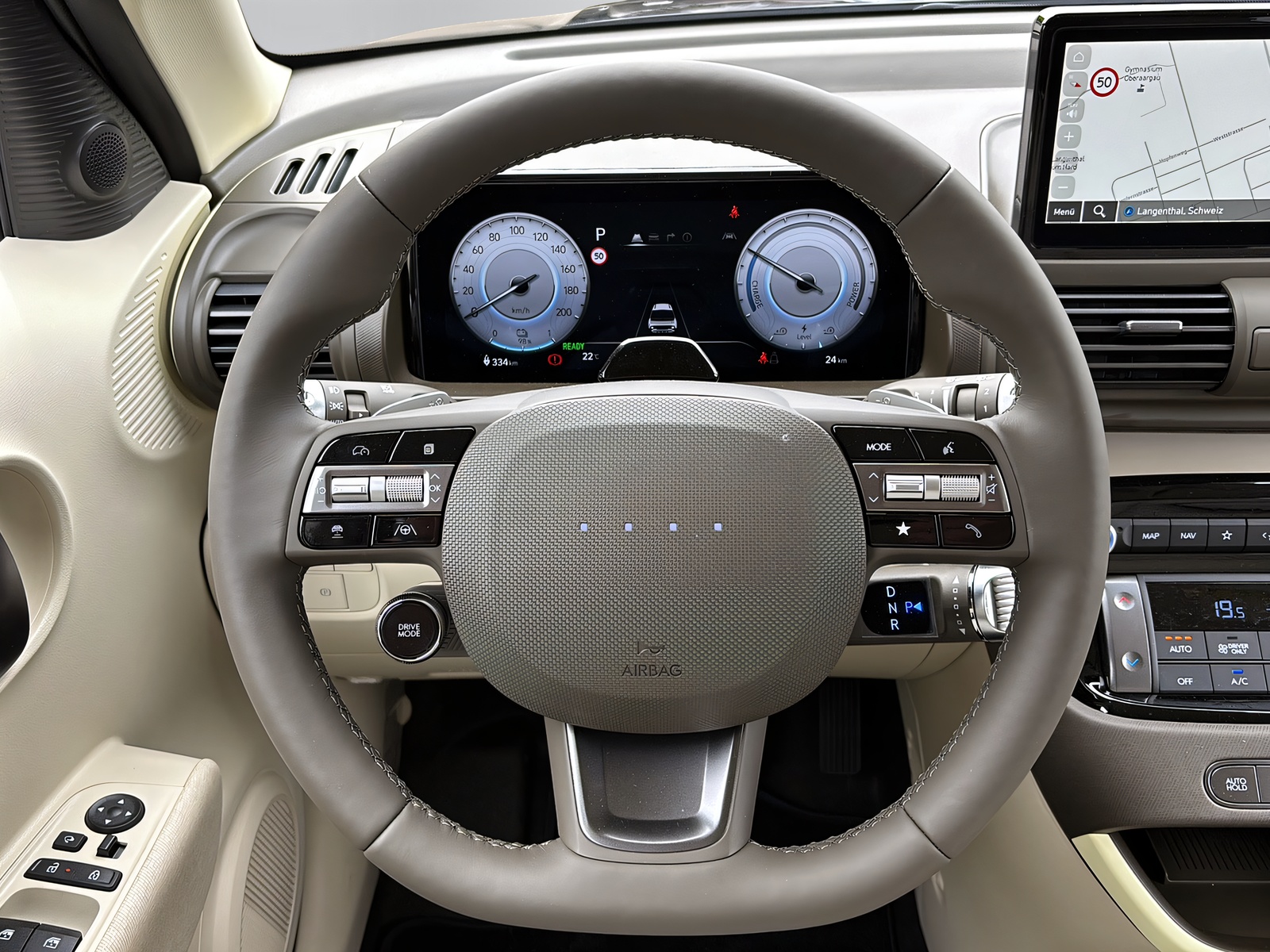 HYUNDAI Inster 49 kWh Electric Vertex-image-3