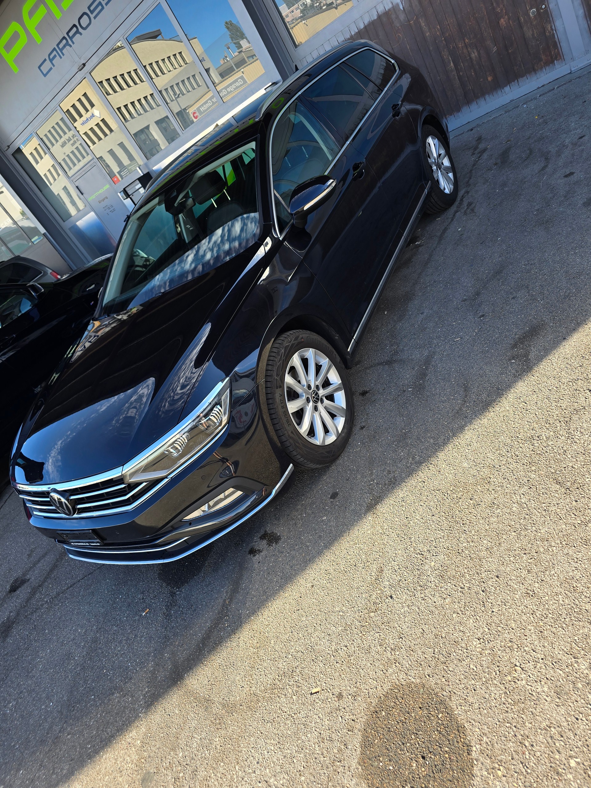 VW Passat 2.0 TDI 150PS Elegance DSG-image-1