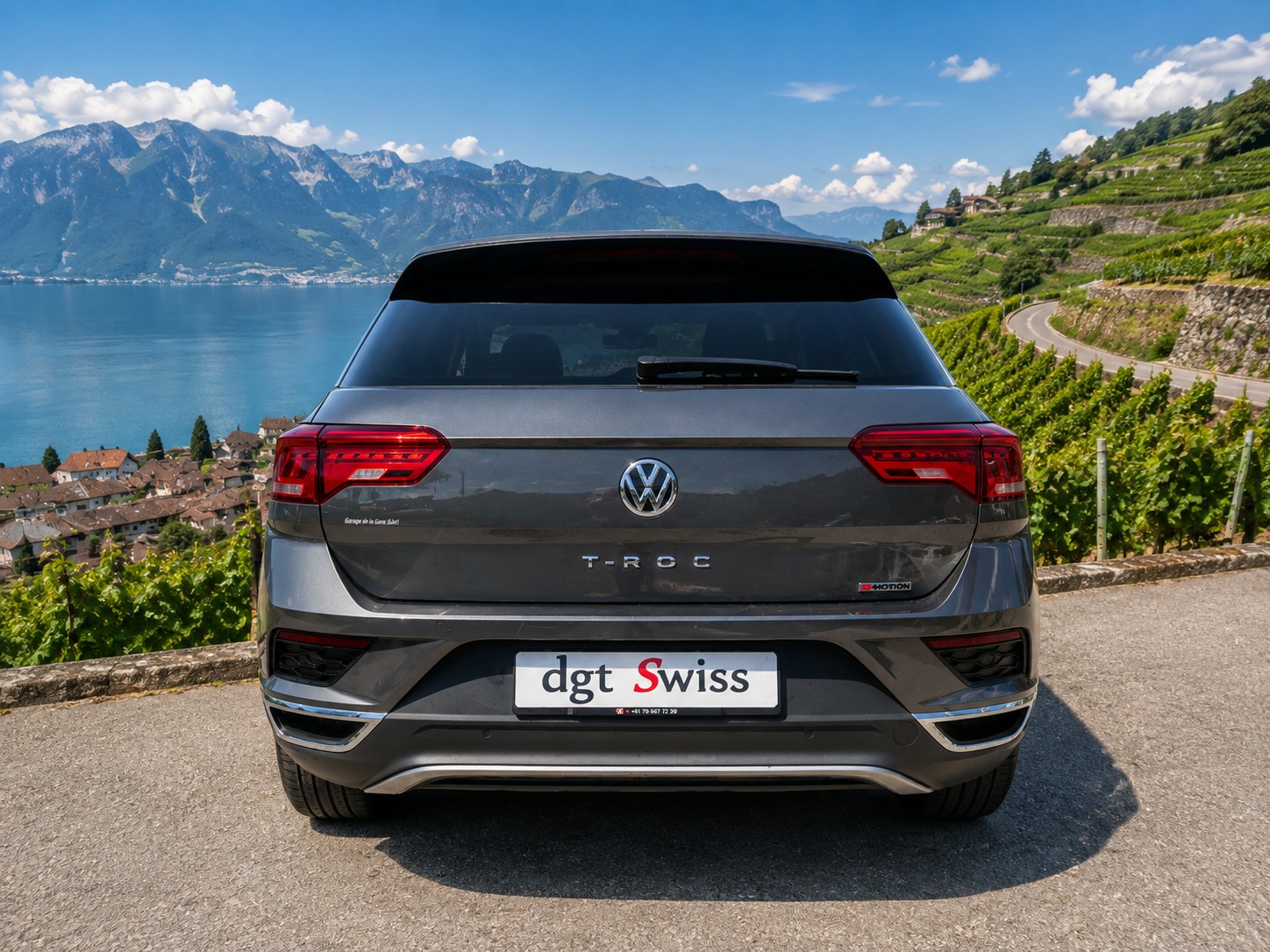 VW T-Roc 2.0 TSI Advance DSG 4Motion-image-3