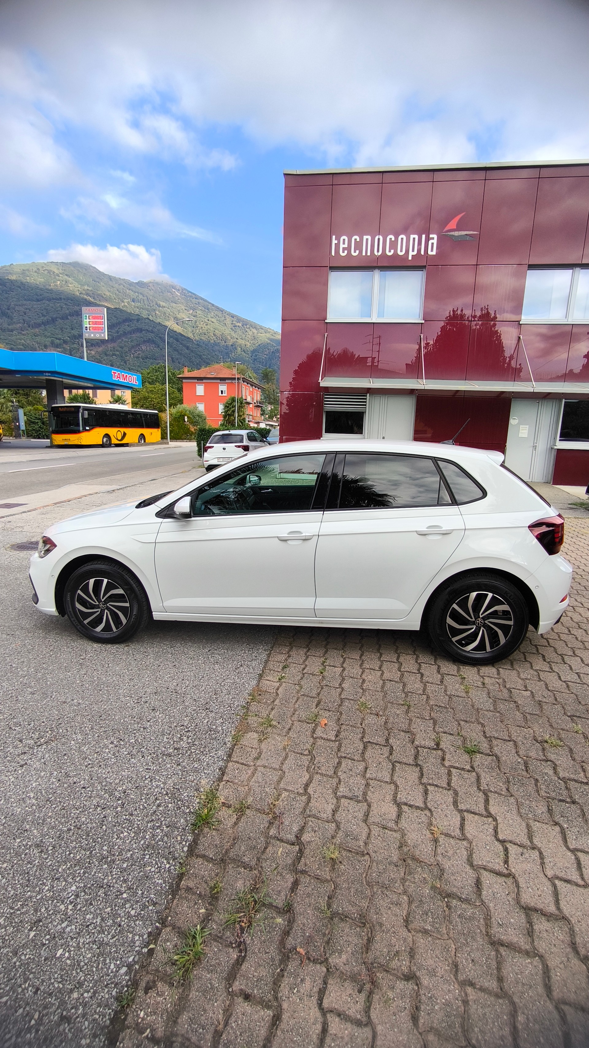 VW 1.0 TSI Life DSG-image-1