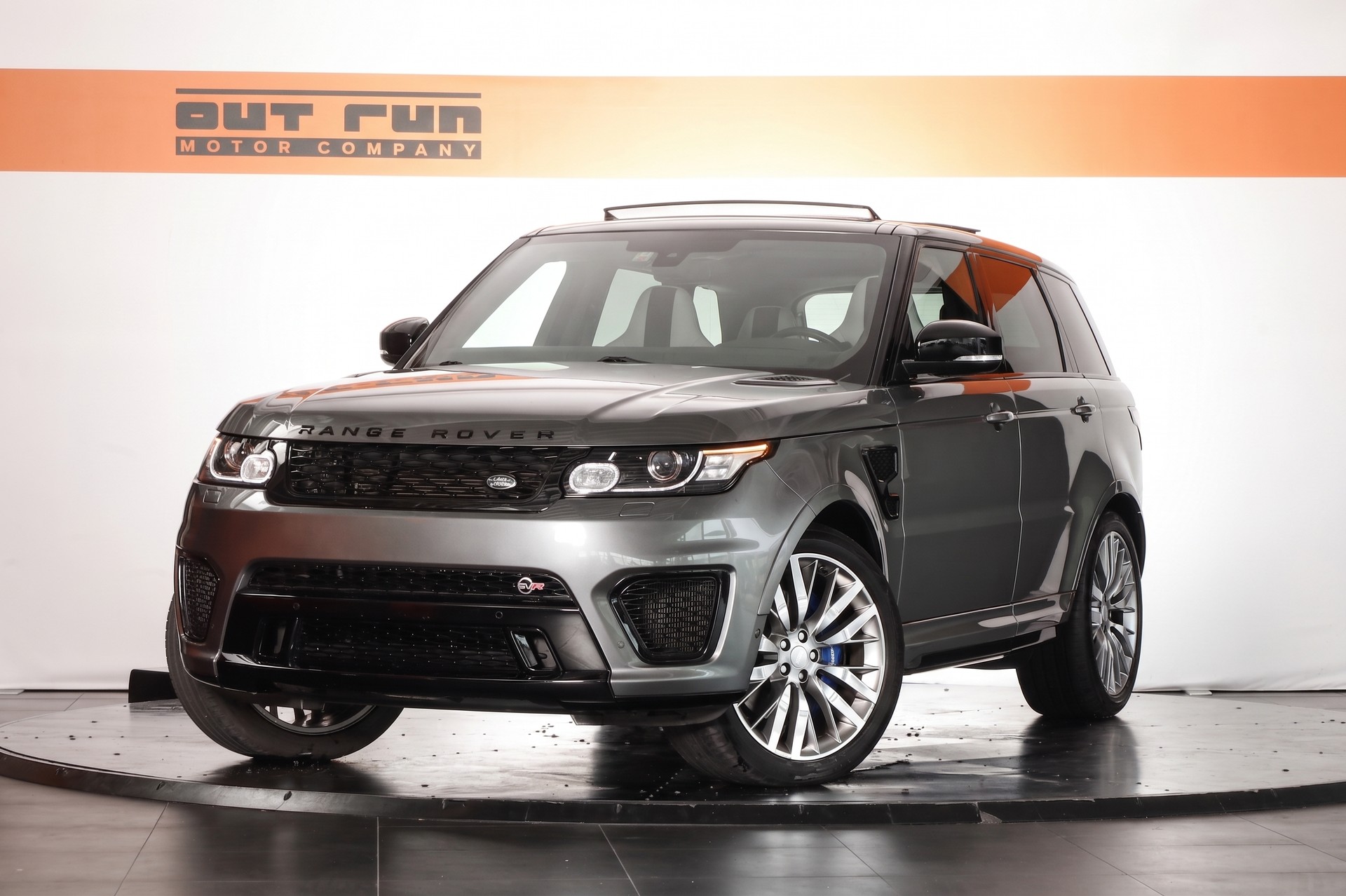 LAND ROVER Range Rover Sport 5.0 V8 SVR Eiger Grey * ACC * Carbone * Attelage-image-0