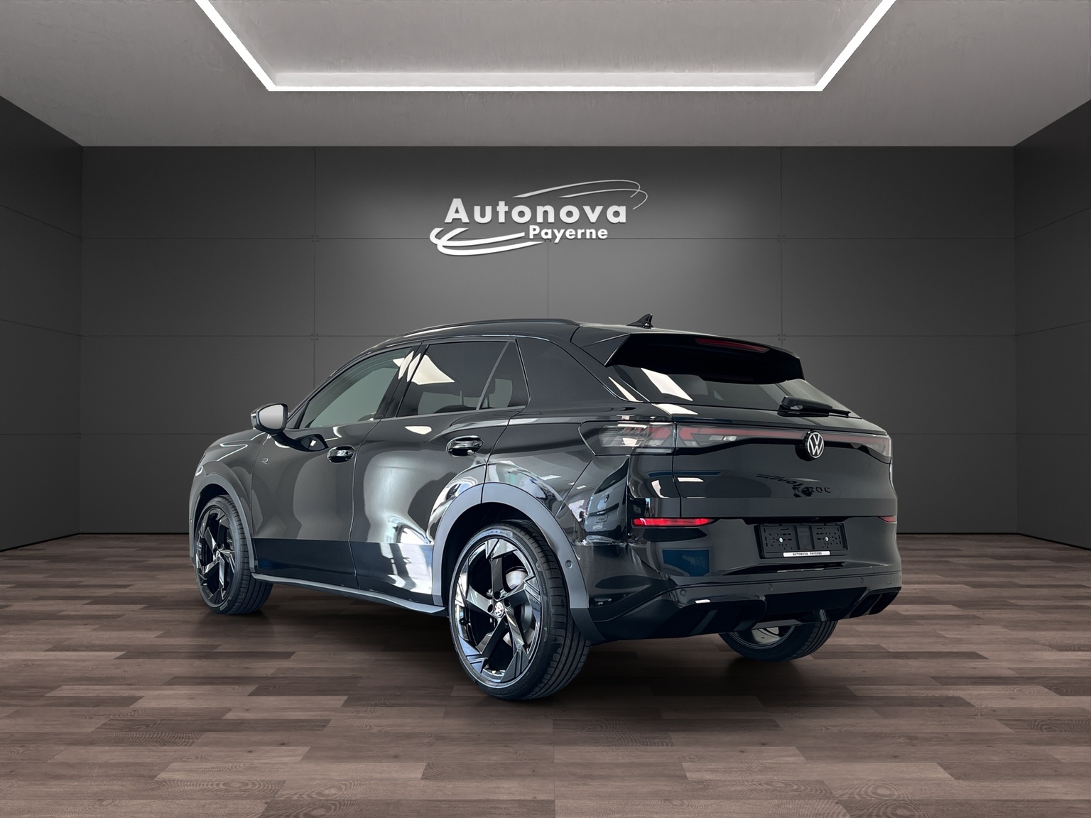 VW T-Roc 1.5 eTSI mHEV R-Line DSG-image-3