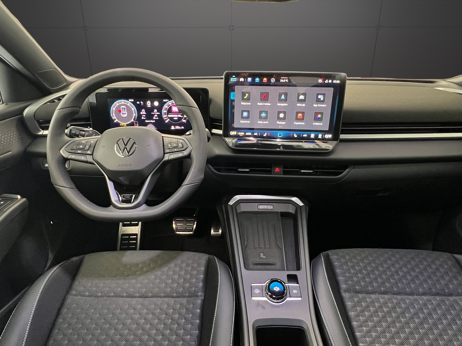 VW T-Roc 1.5 eTSI mHEV R-Line DSG-image-9