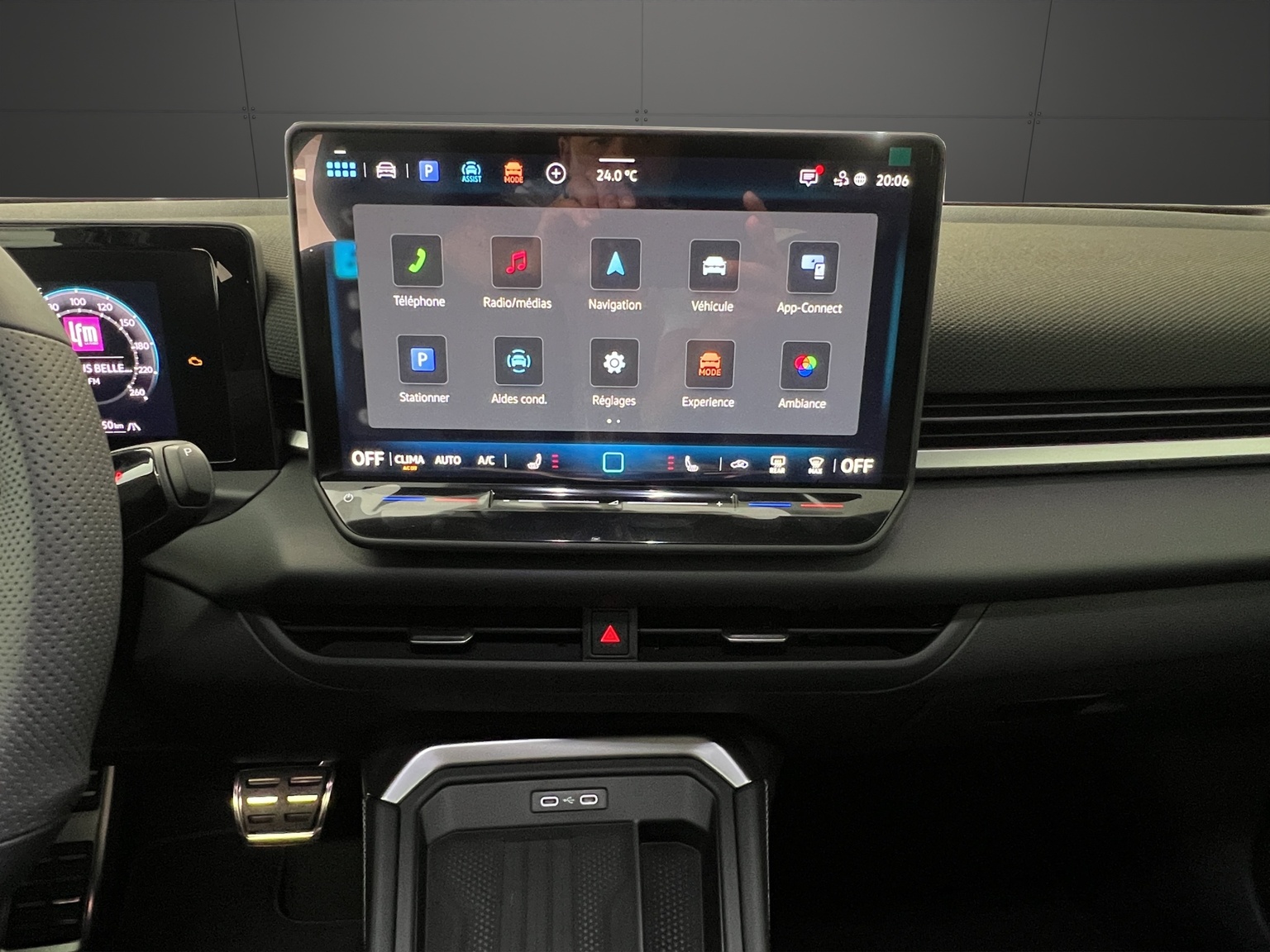 VW T-Roc 1.5 eTSI mHEV R-Line DSG-image-10