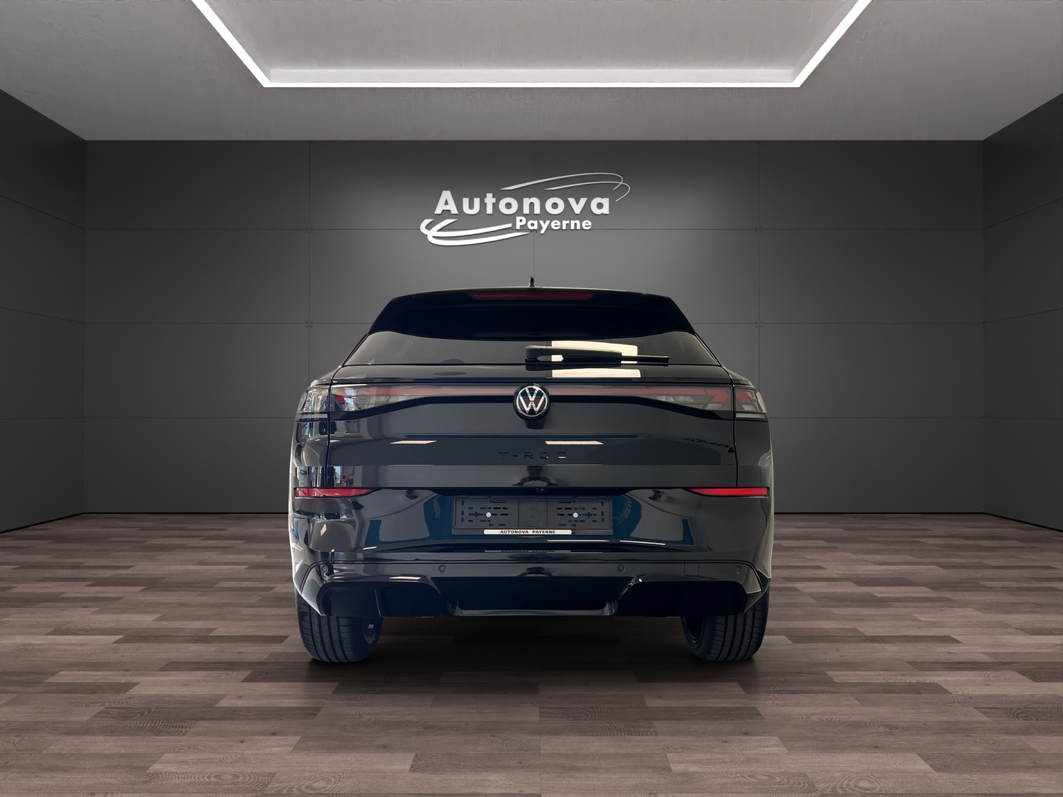 VW T-Roc 1.5 eTSI mHEV R-Line DSG-image-4