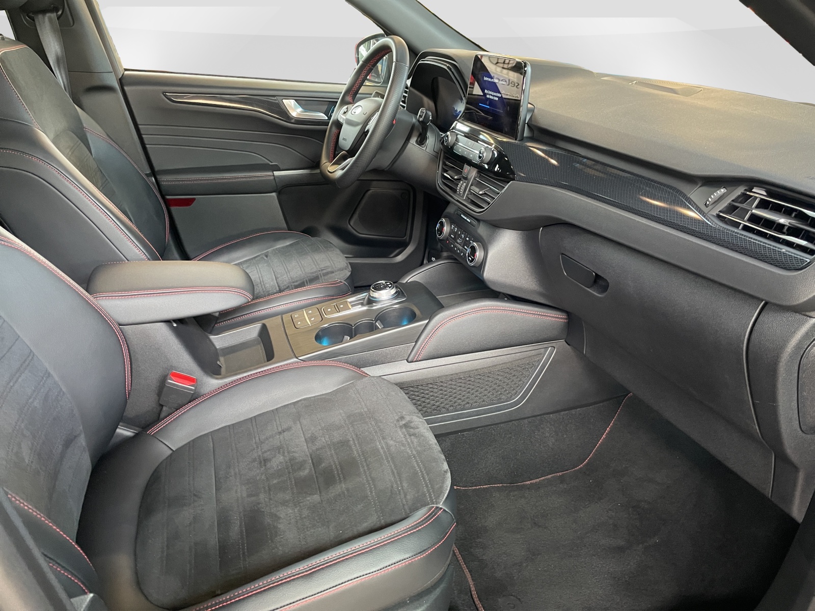 FORD Kuga 2.5 Hybrid ST-Line X 4x4 *1%LEASING*-image-11
