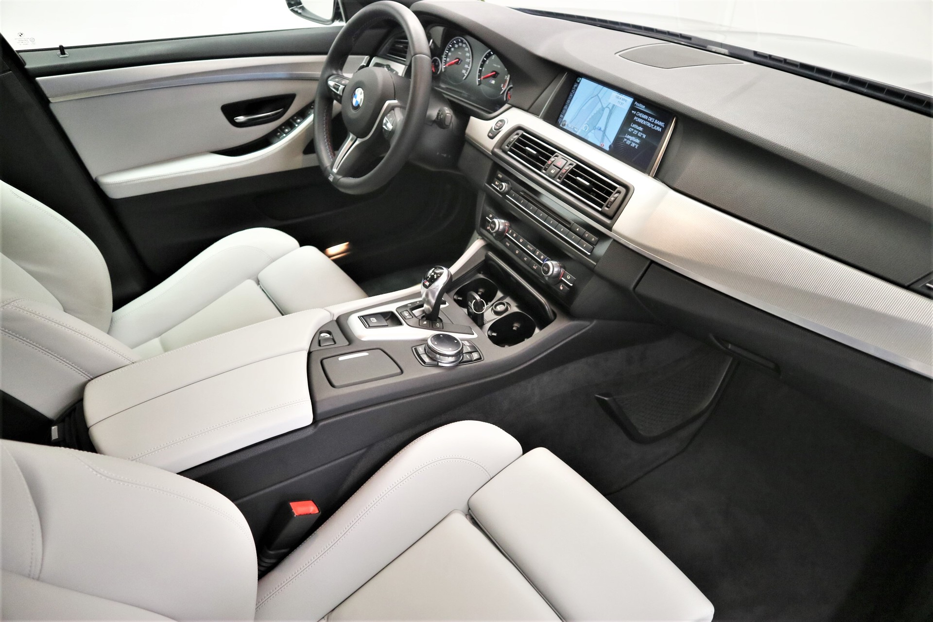 BMW M5 Drivelogic-image-2