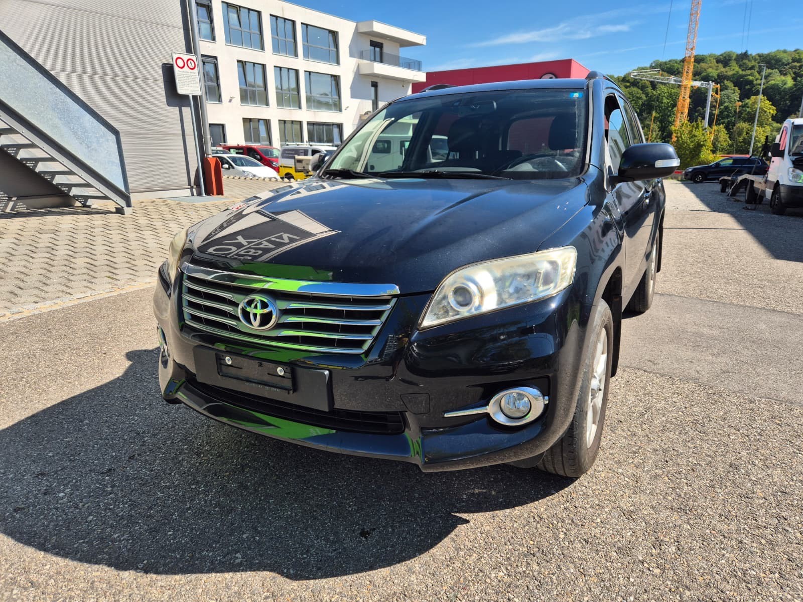 TOYOTA RAV-4 2.2D-4D Linea Luna-image-1