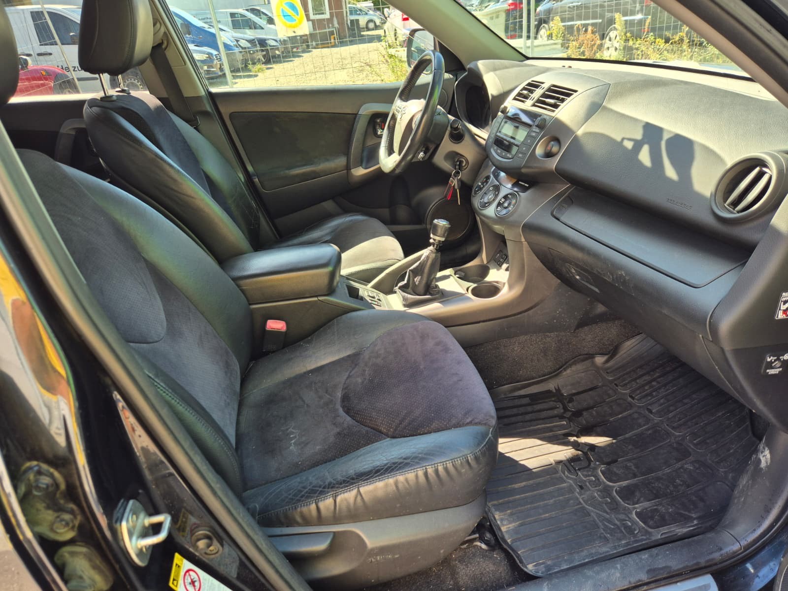 TOYOTA RAV-4 2.2D-4D Linea Luna-image-7