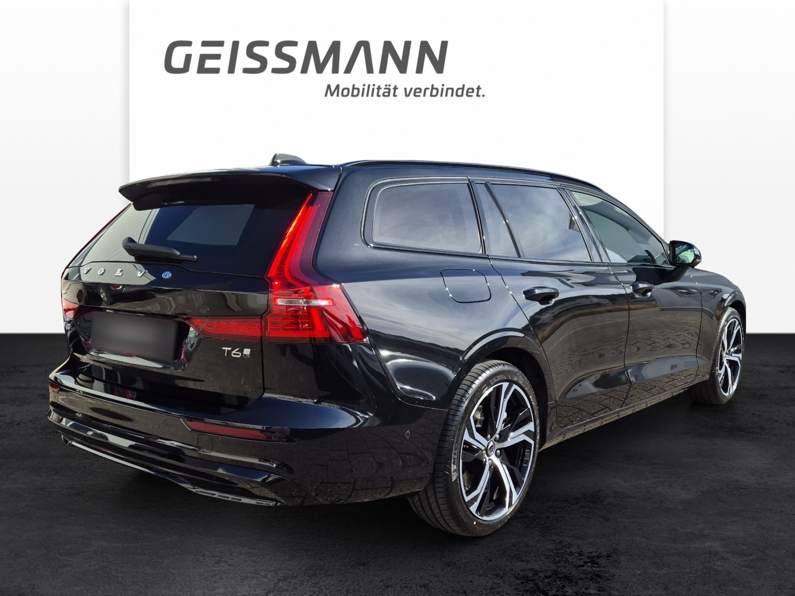 VOLVO V60 2.0 T6 TE Ultra Dark eAWD-image-6