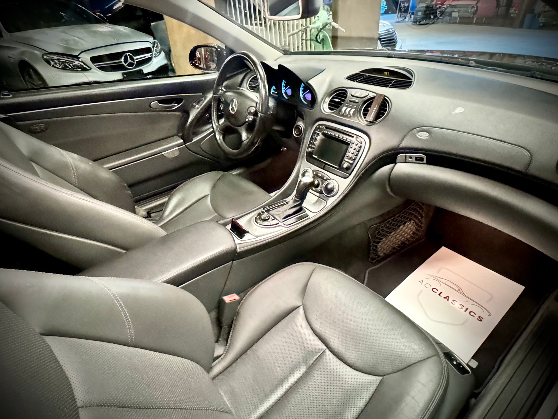 MERCEDES-BENZ SL 500 Automatic-image-21