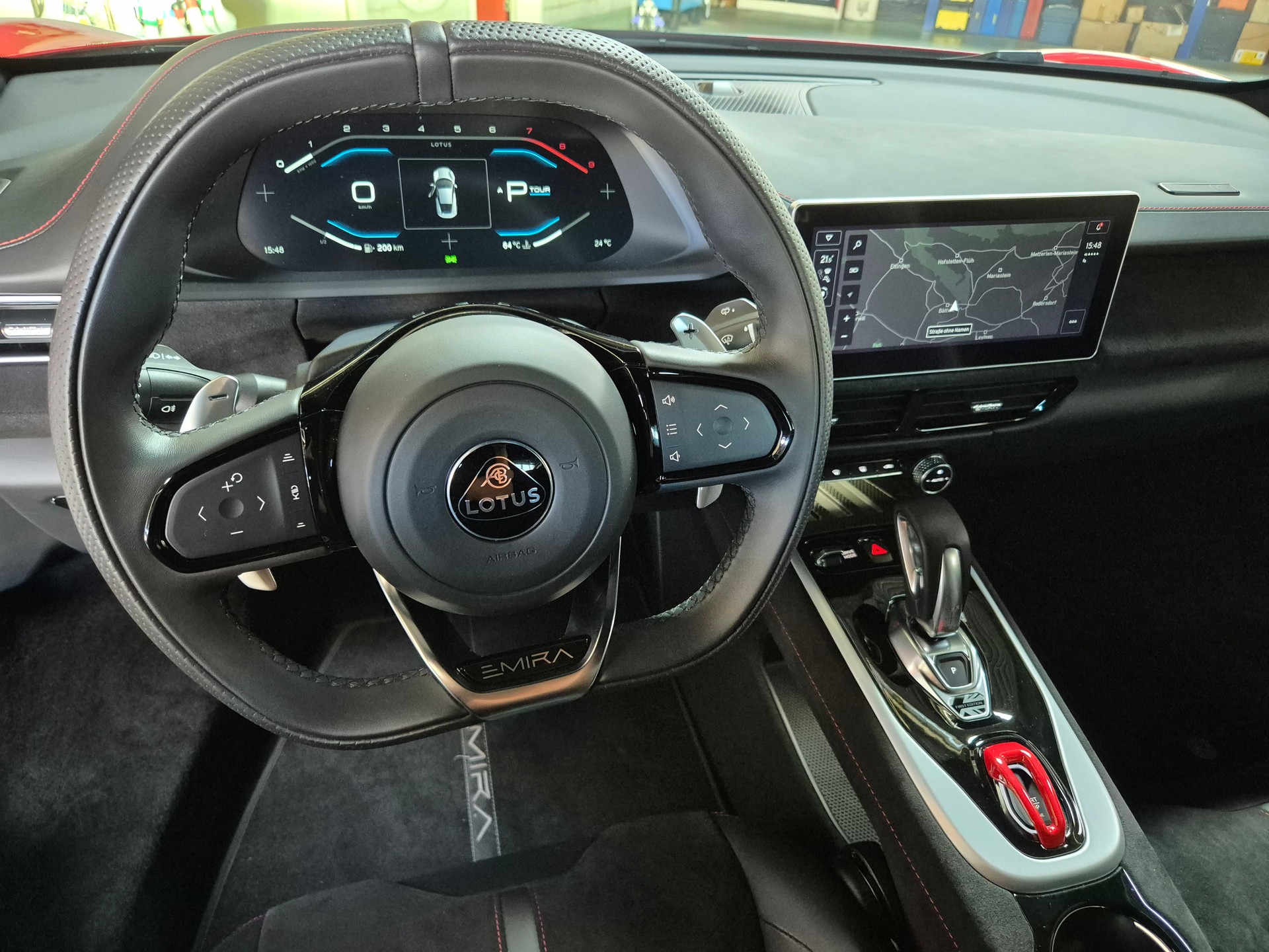 LOTUS Emira i4 AMG First Edition-image-13