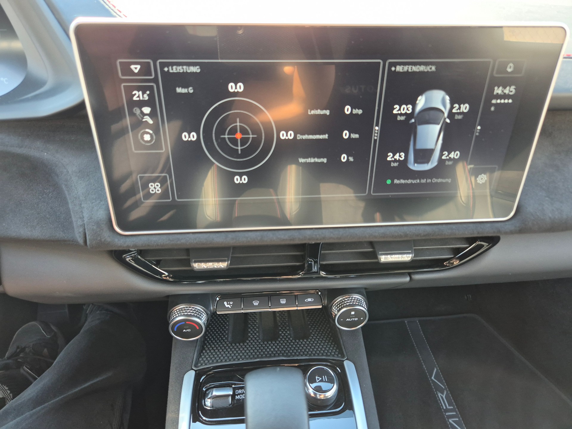 LOTUS Emira i4 AMG First Edition-image-12