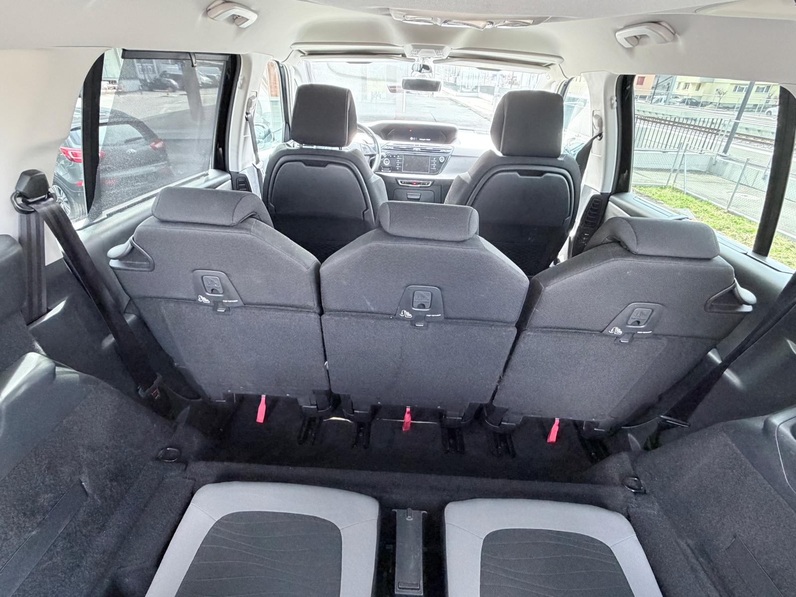 CITROEN Grand C4 Picasso 2.0 BlueHDi Exclusive-image-11