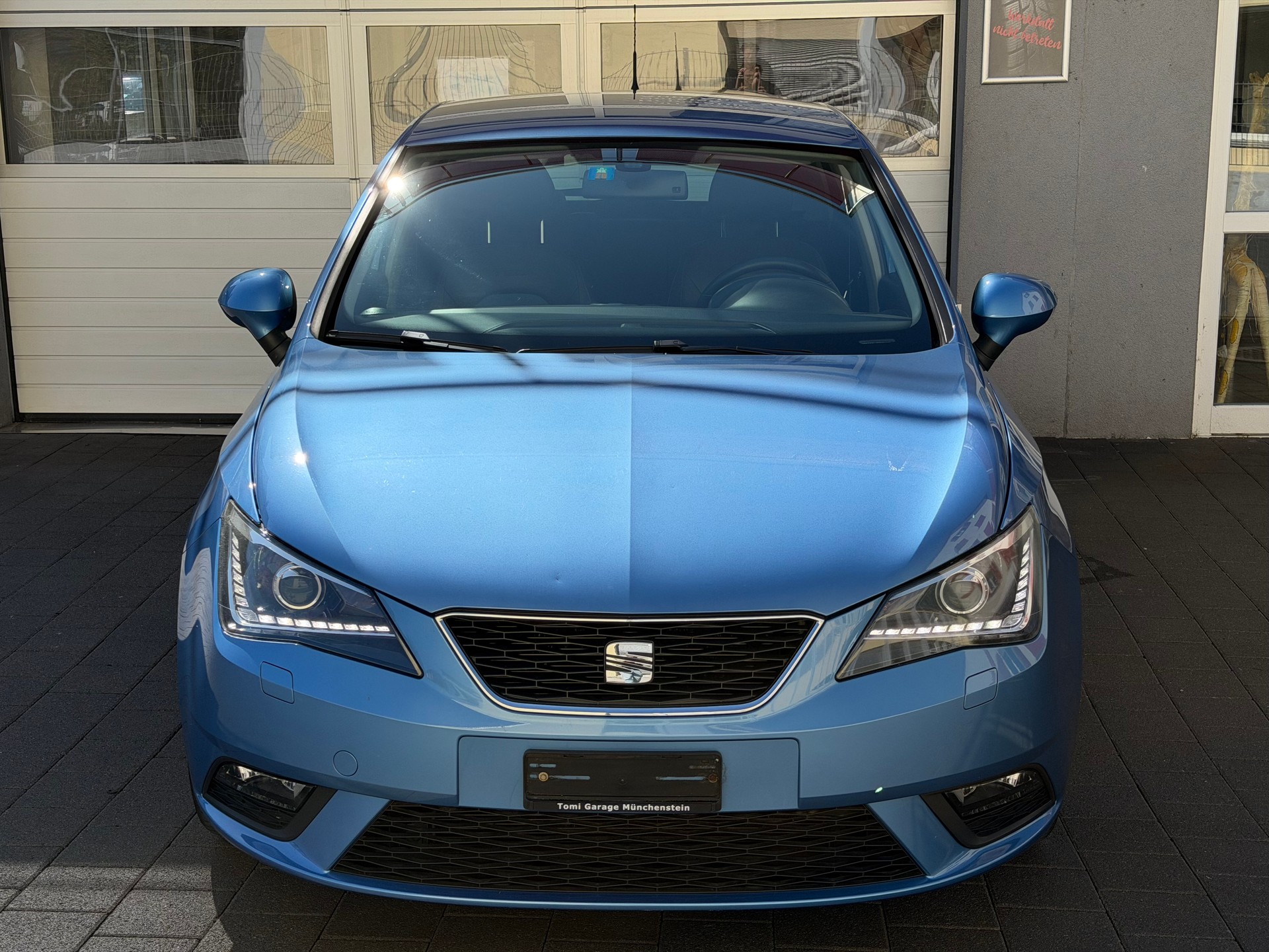 SEAT Ibiza 1.2 TSI Style ITECH*Frisch ab MFK&Service*8-Fach Räder* Top gepflegtes CH-FHZ*-image-3