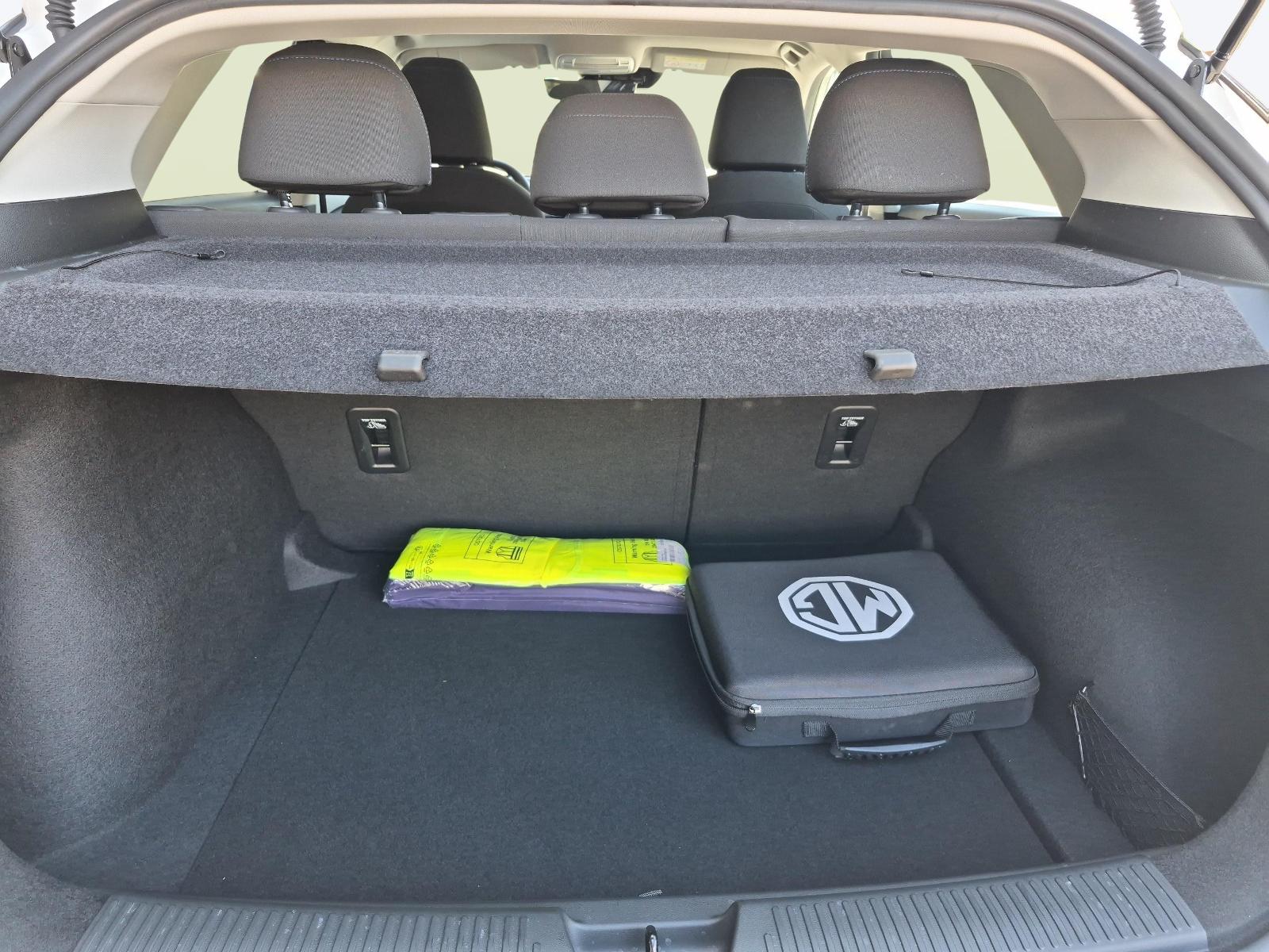 MG 4 51 kWh Standard-image-11