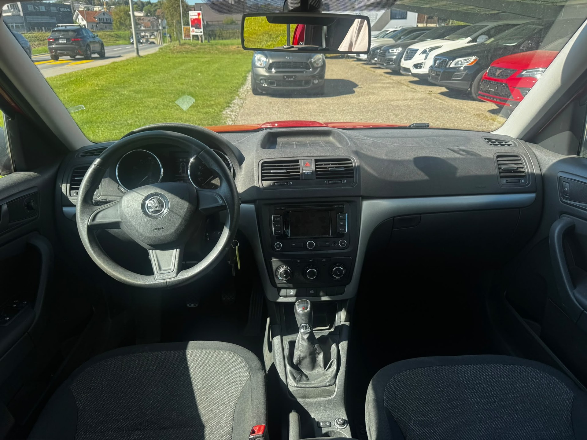 SKODA Yeti 1.8 TSI L&K 4x4-image-8